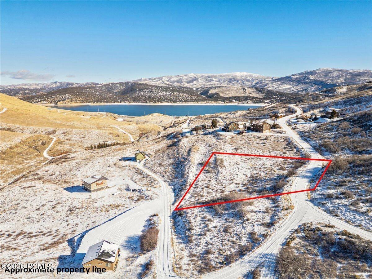 403 E Hollow Drive 7