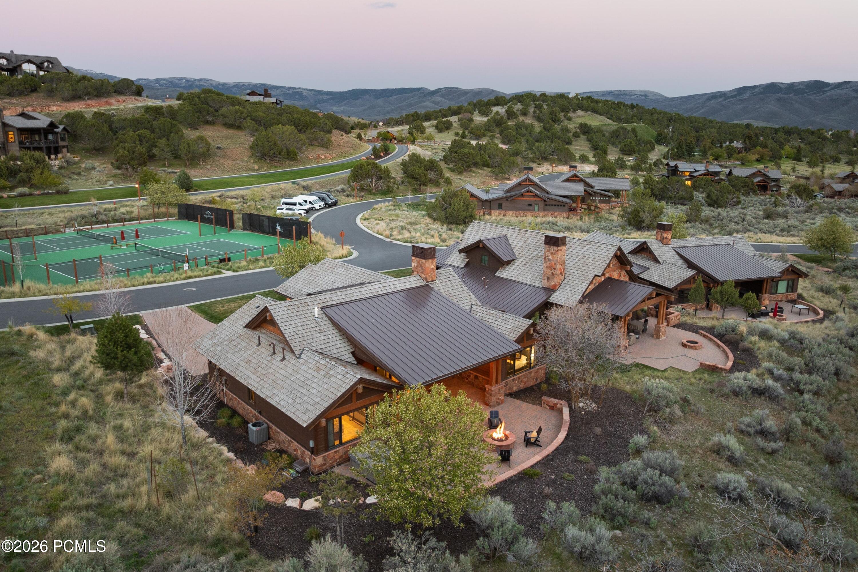 181 N Club Cabins Court