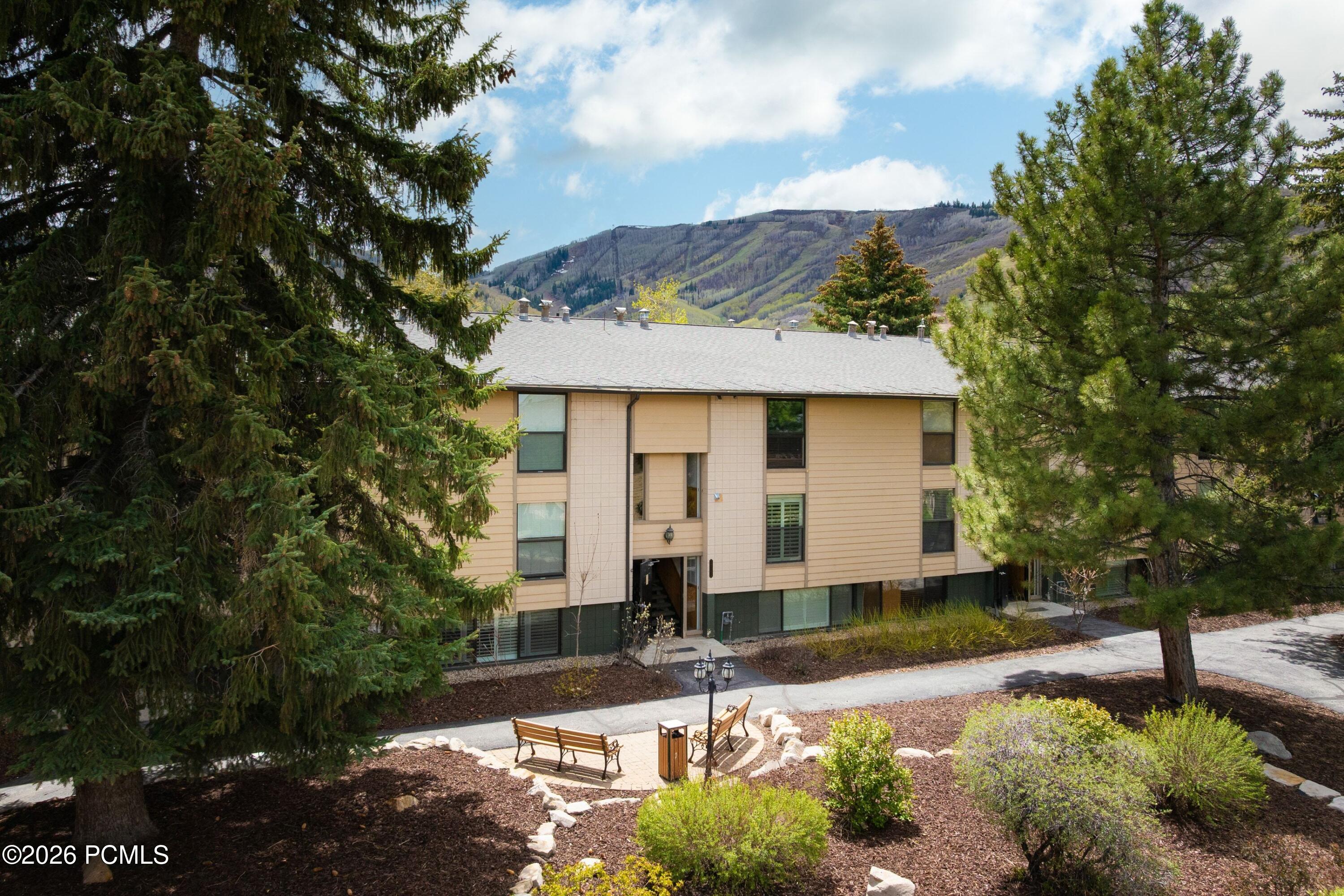 1150 Deer Valley Drive 1061
