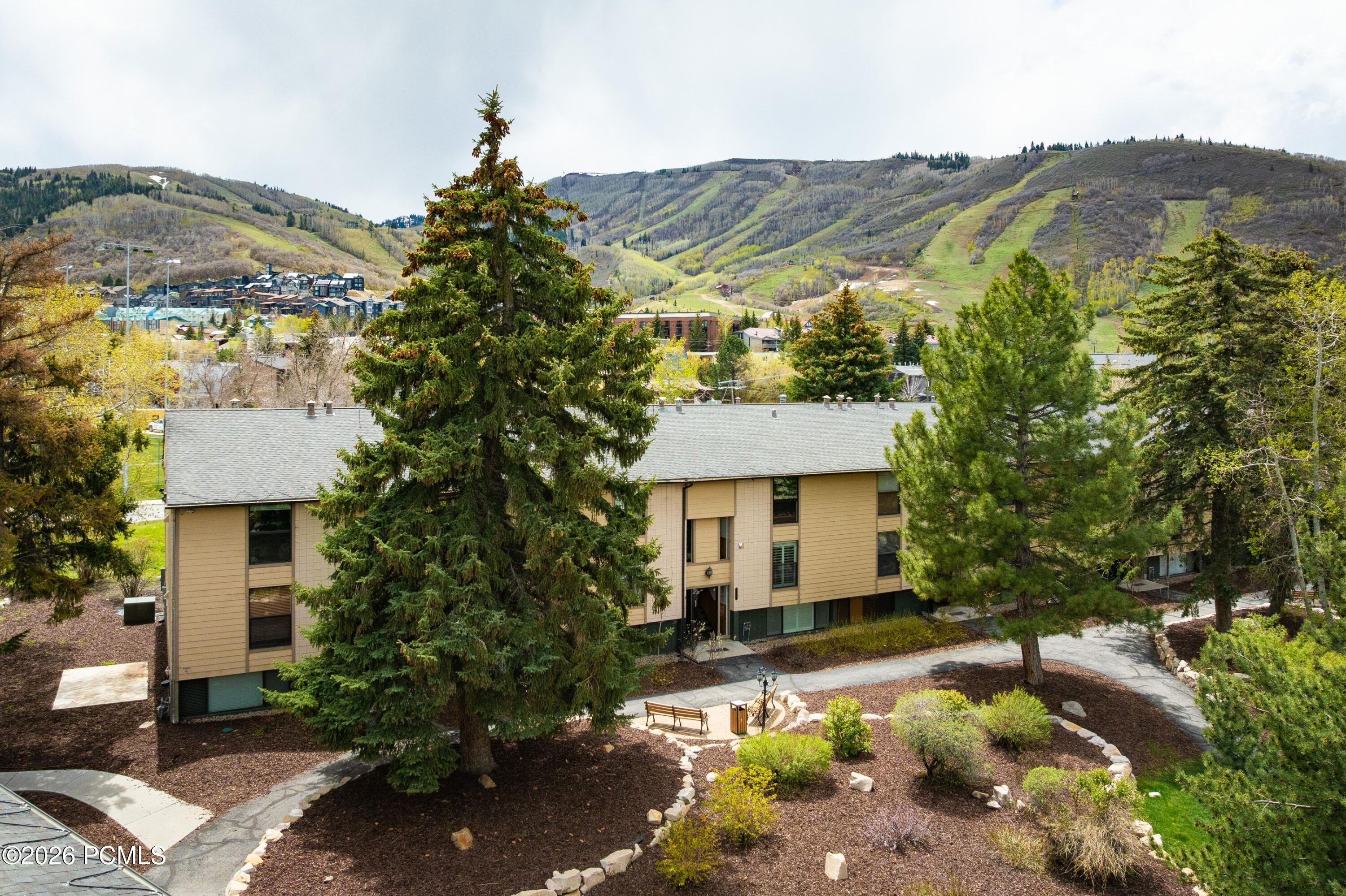 1150 Deer Valley Drive 1061