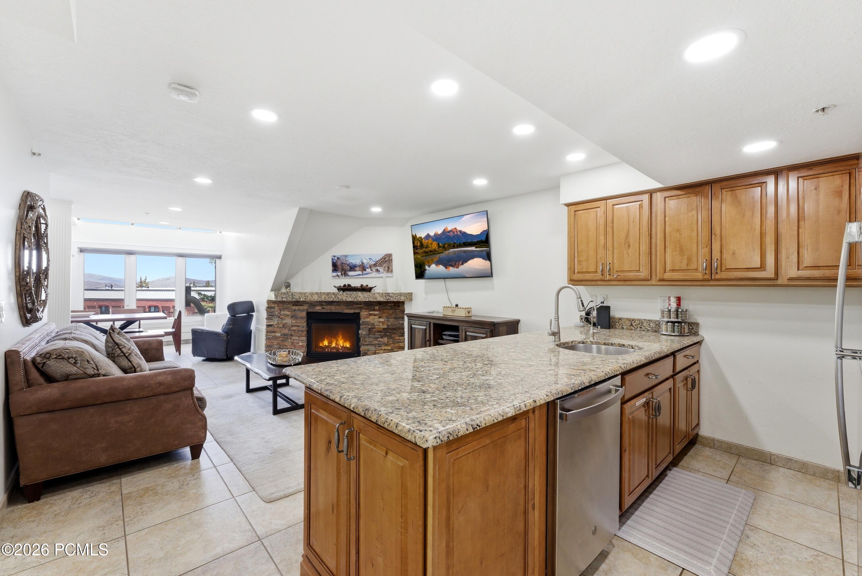 1415 Lowell Avenue B210