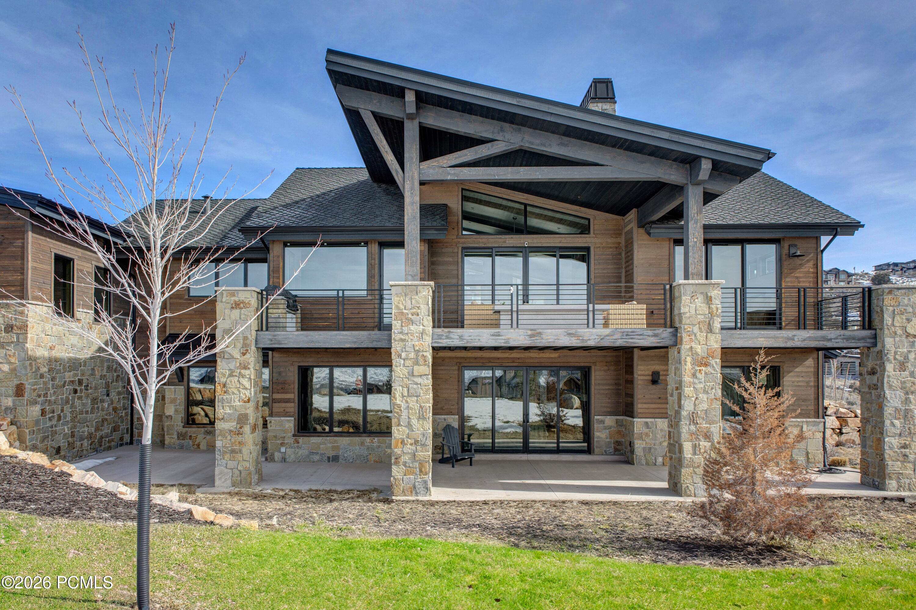 1282 N Chimney Rock Road