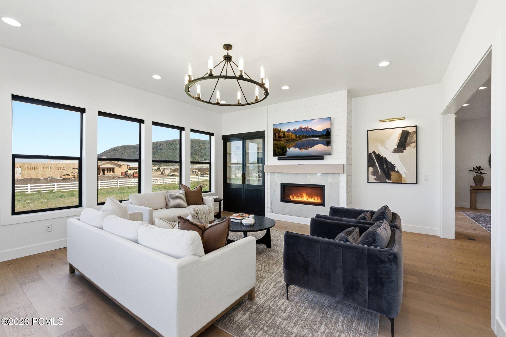 1633 Rocky Mountain Way
