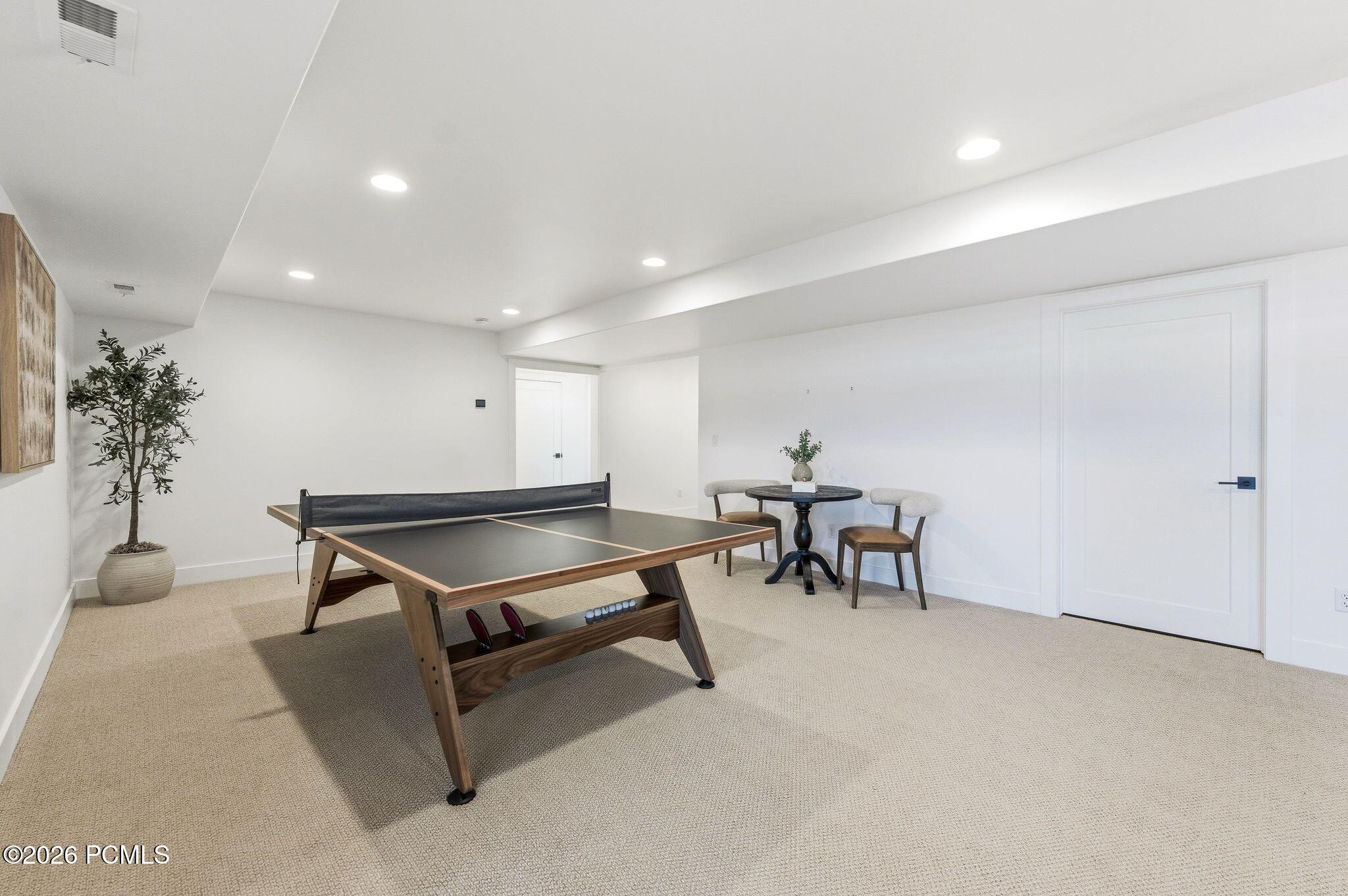 1633 Rocky Mountain Way