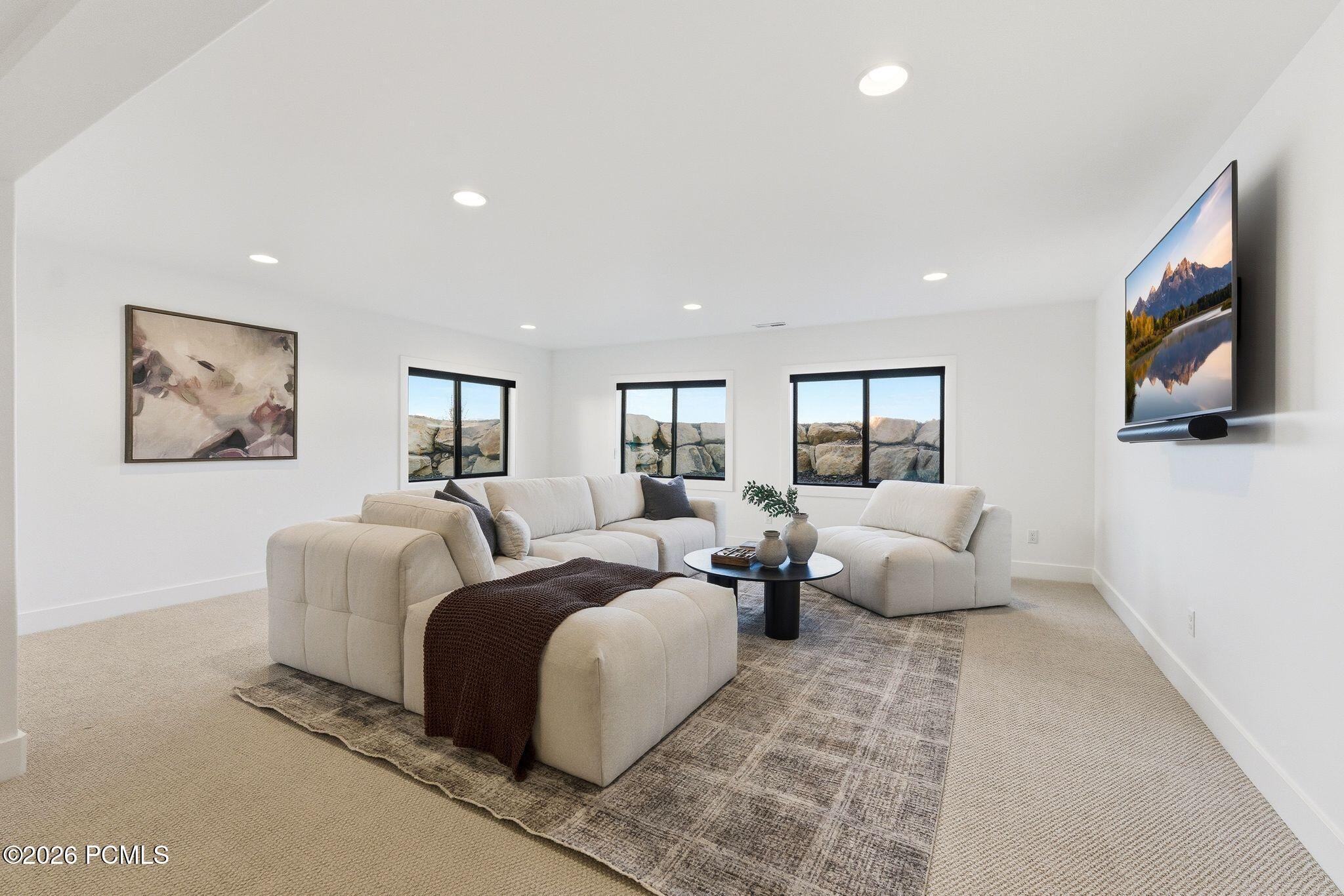 1633 Rocky Mountain Way