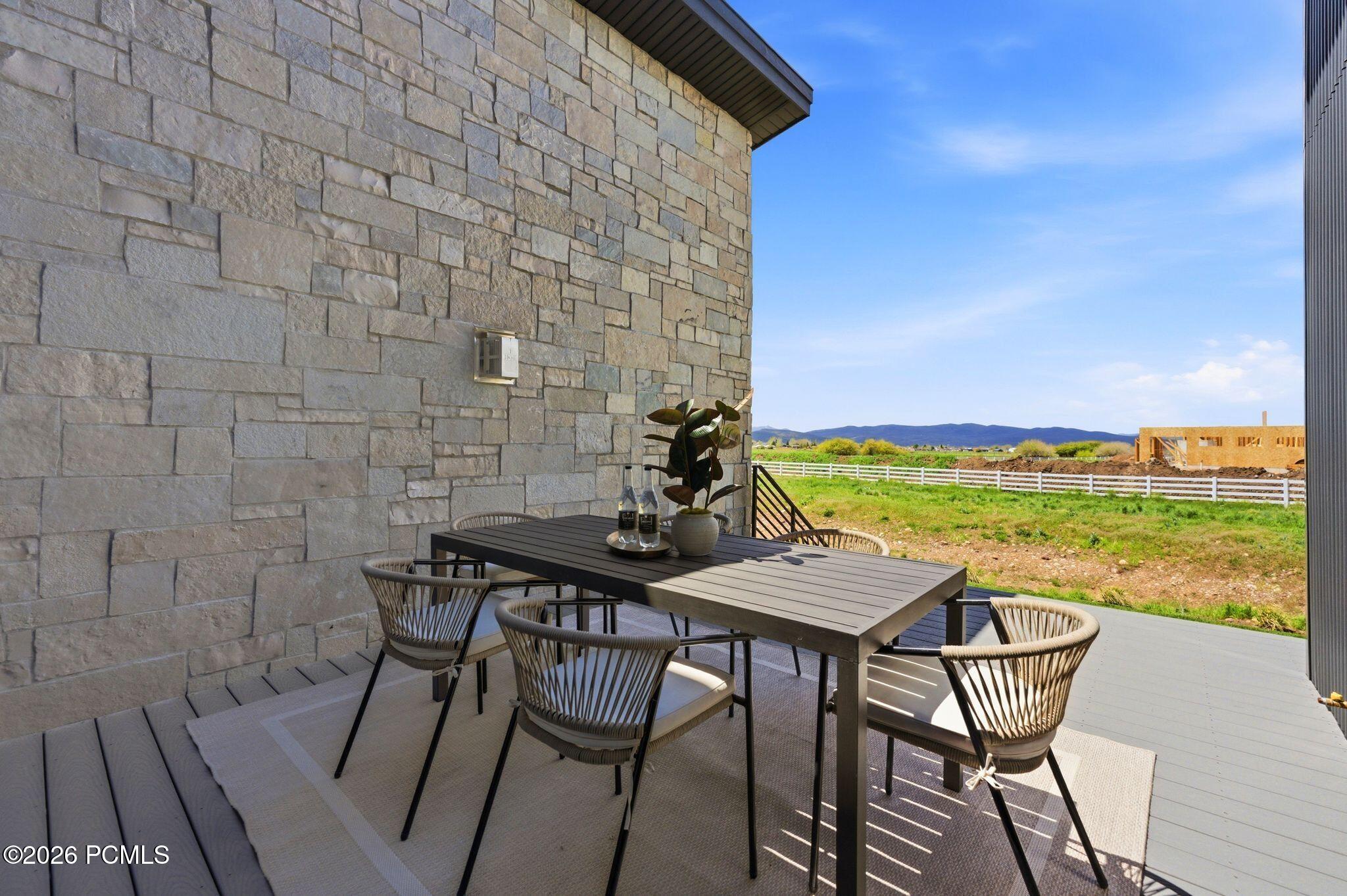 1633 Rocky Mountain Way