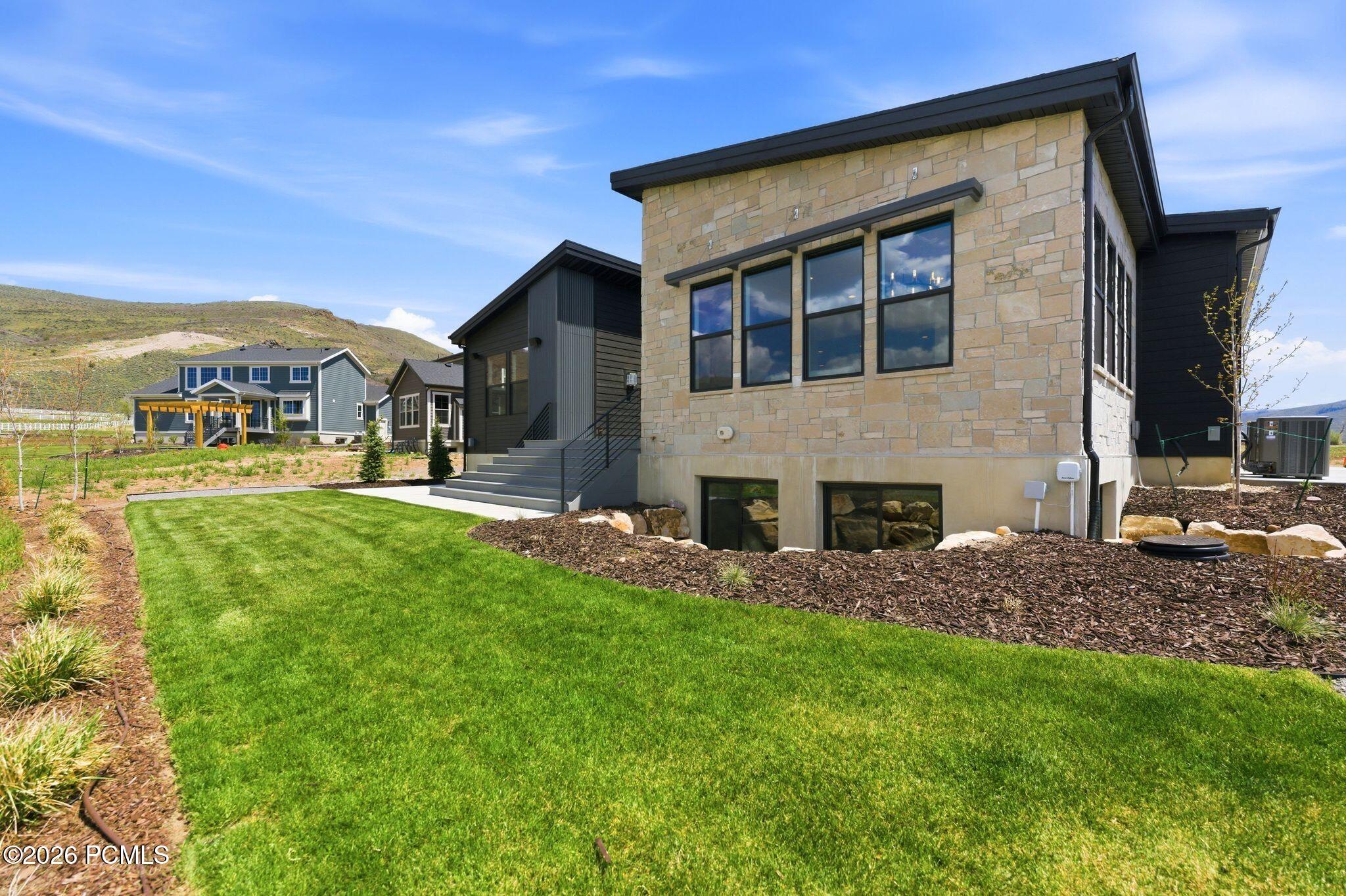 1633 Rocky Mountain Way