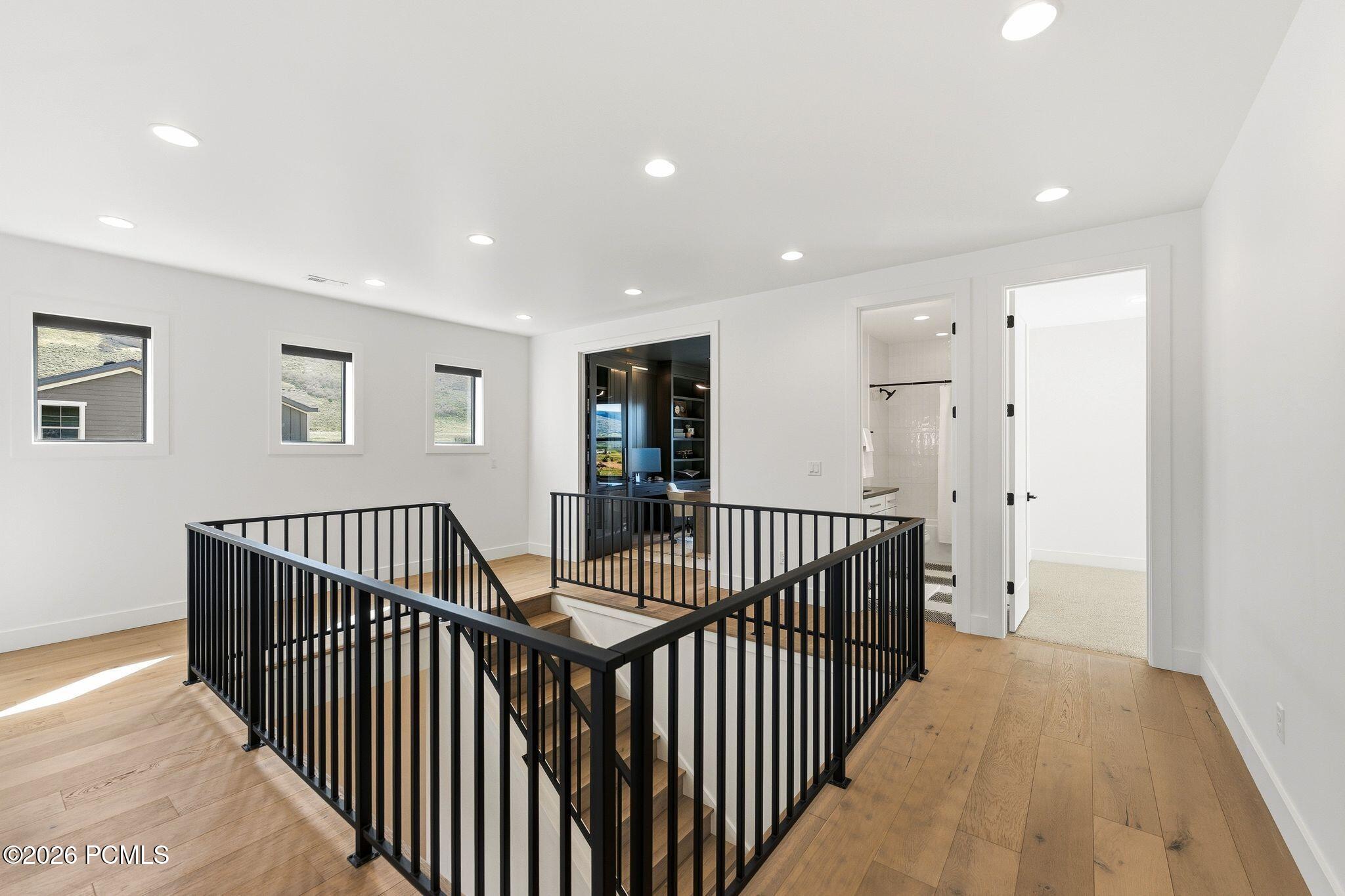 1633 Rocky Mountain Way