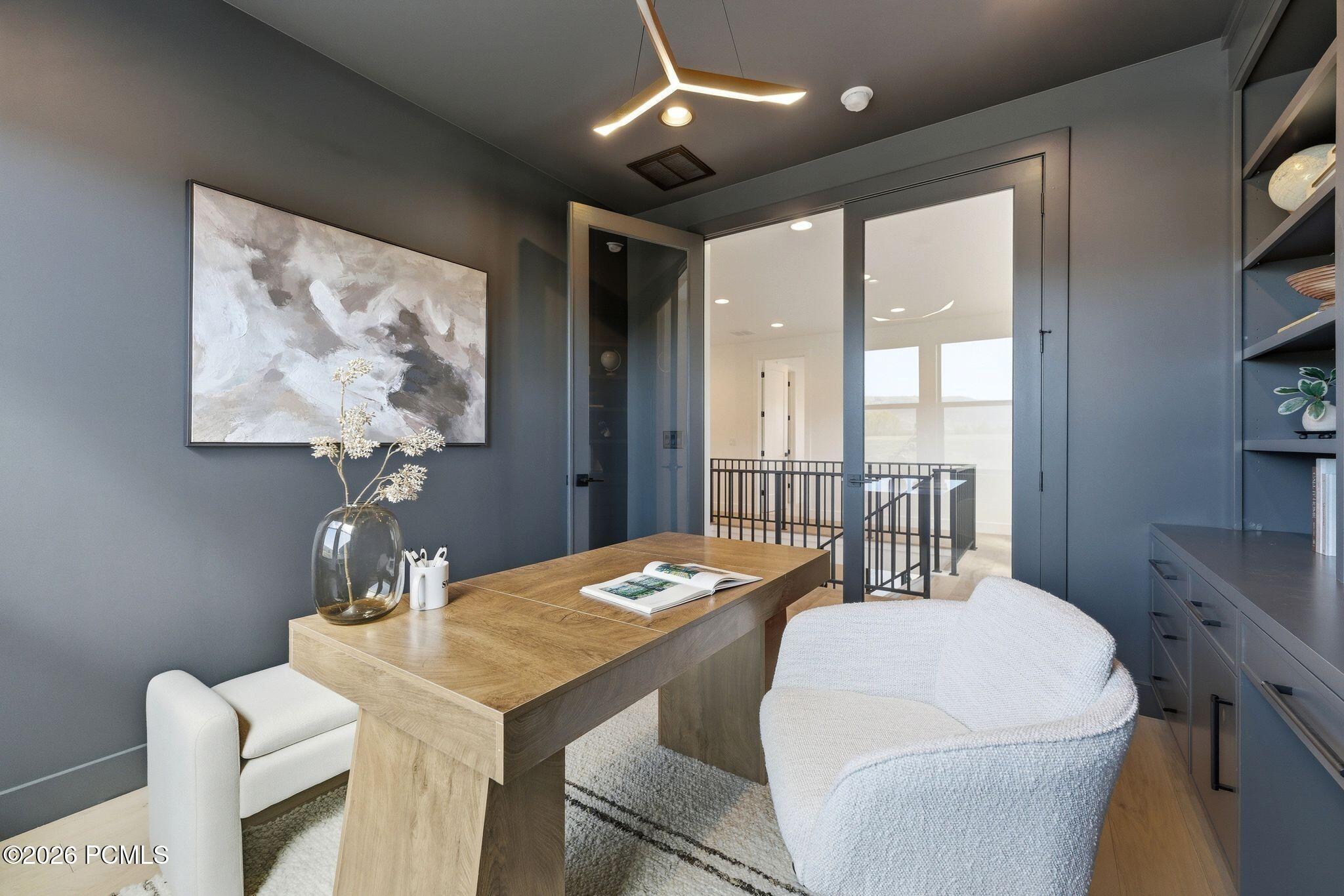 1633 Rocky Mountain Way