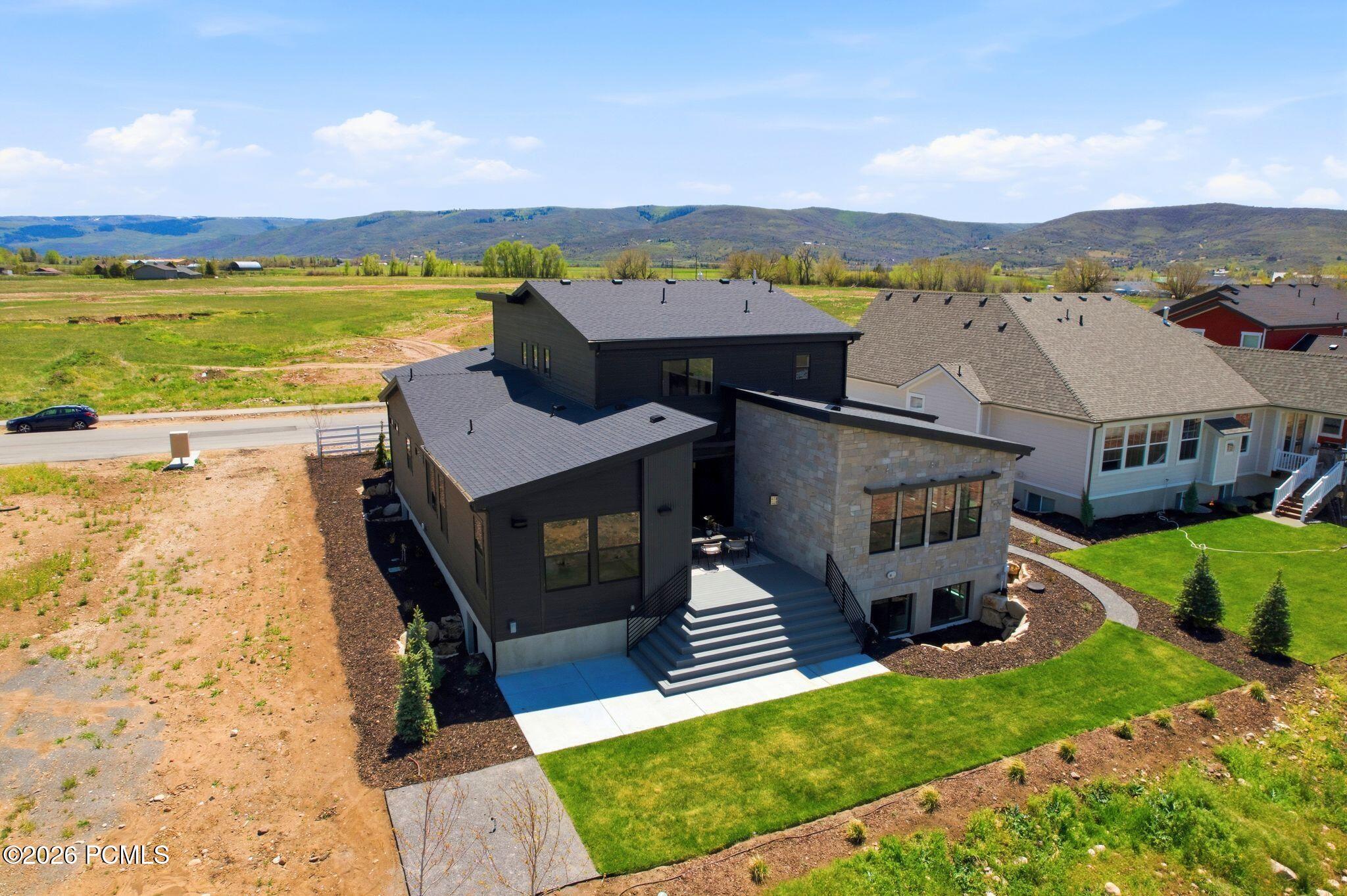 1633 Rocky Mountain Way