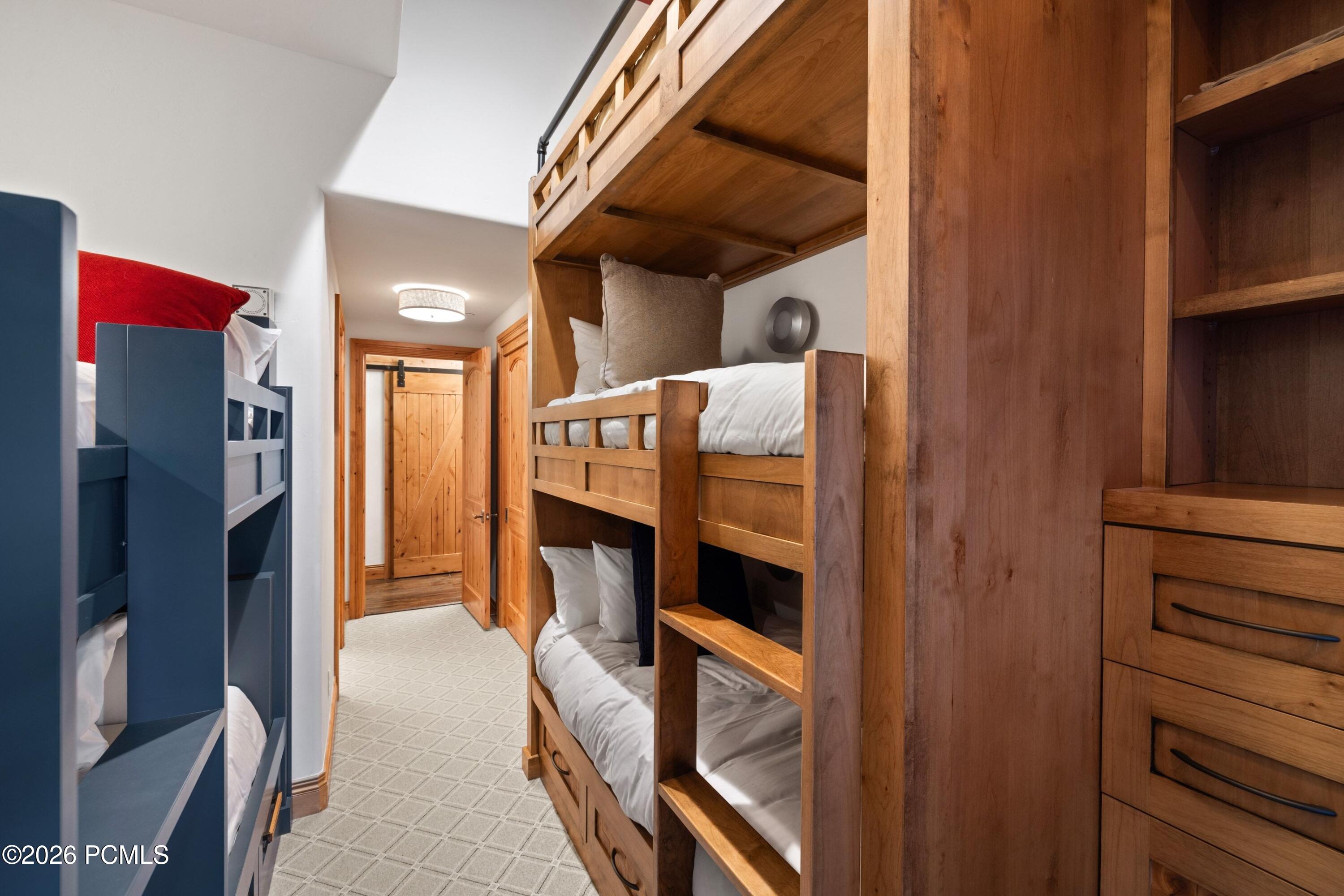 8902 Empire Club Drive 707