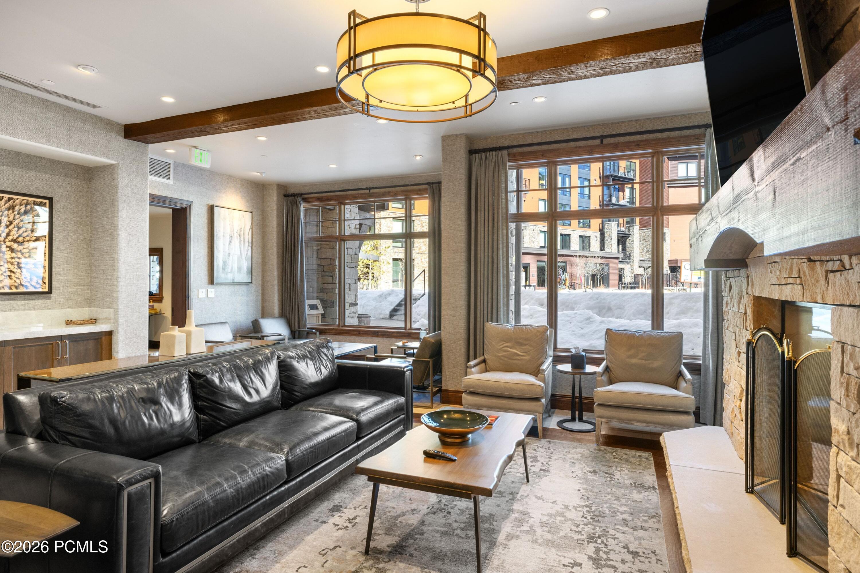 8902 Empire Club Drive 707