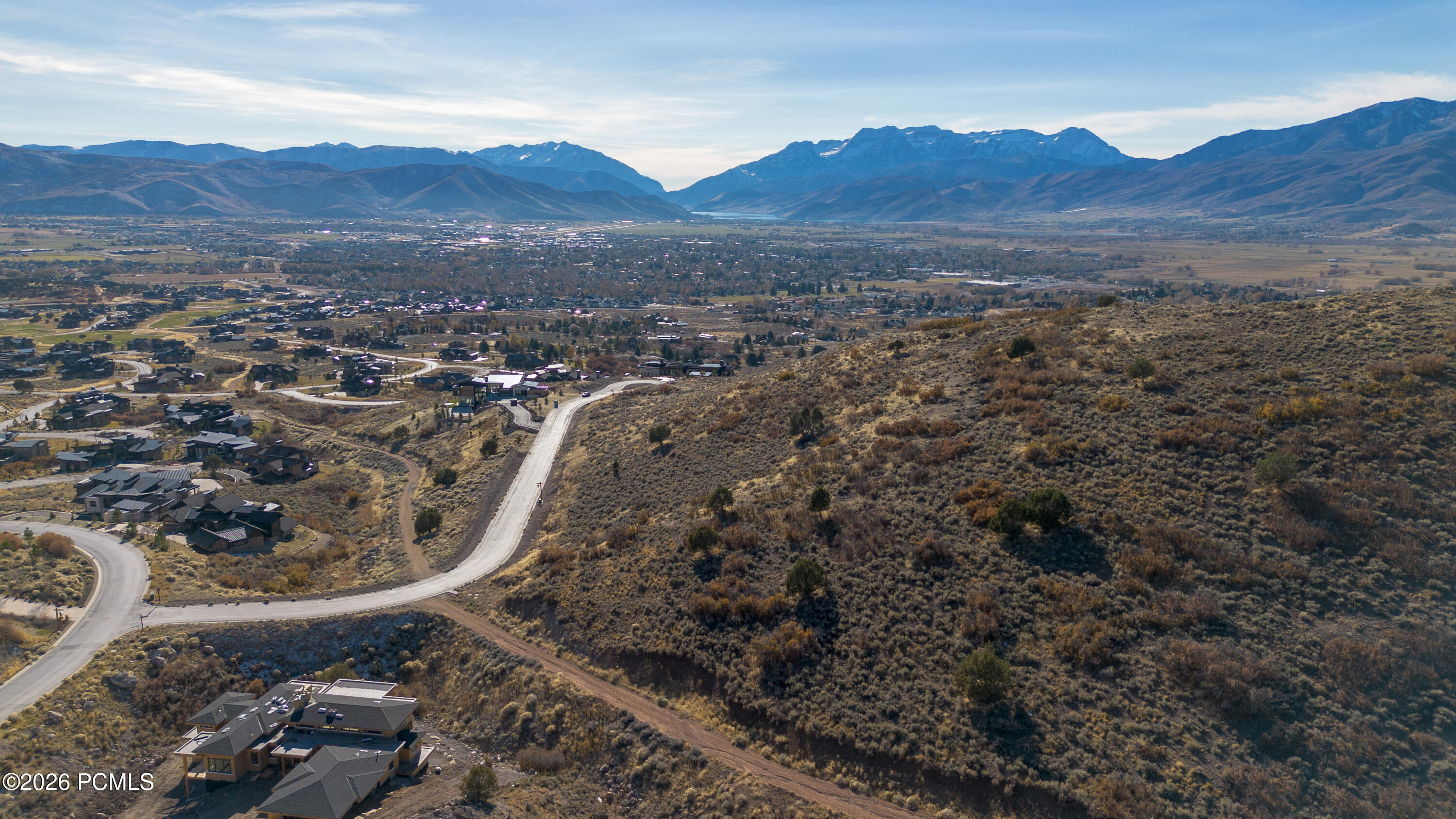 2083 E Upper Lookout Knoll Circle