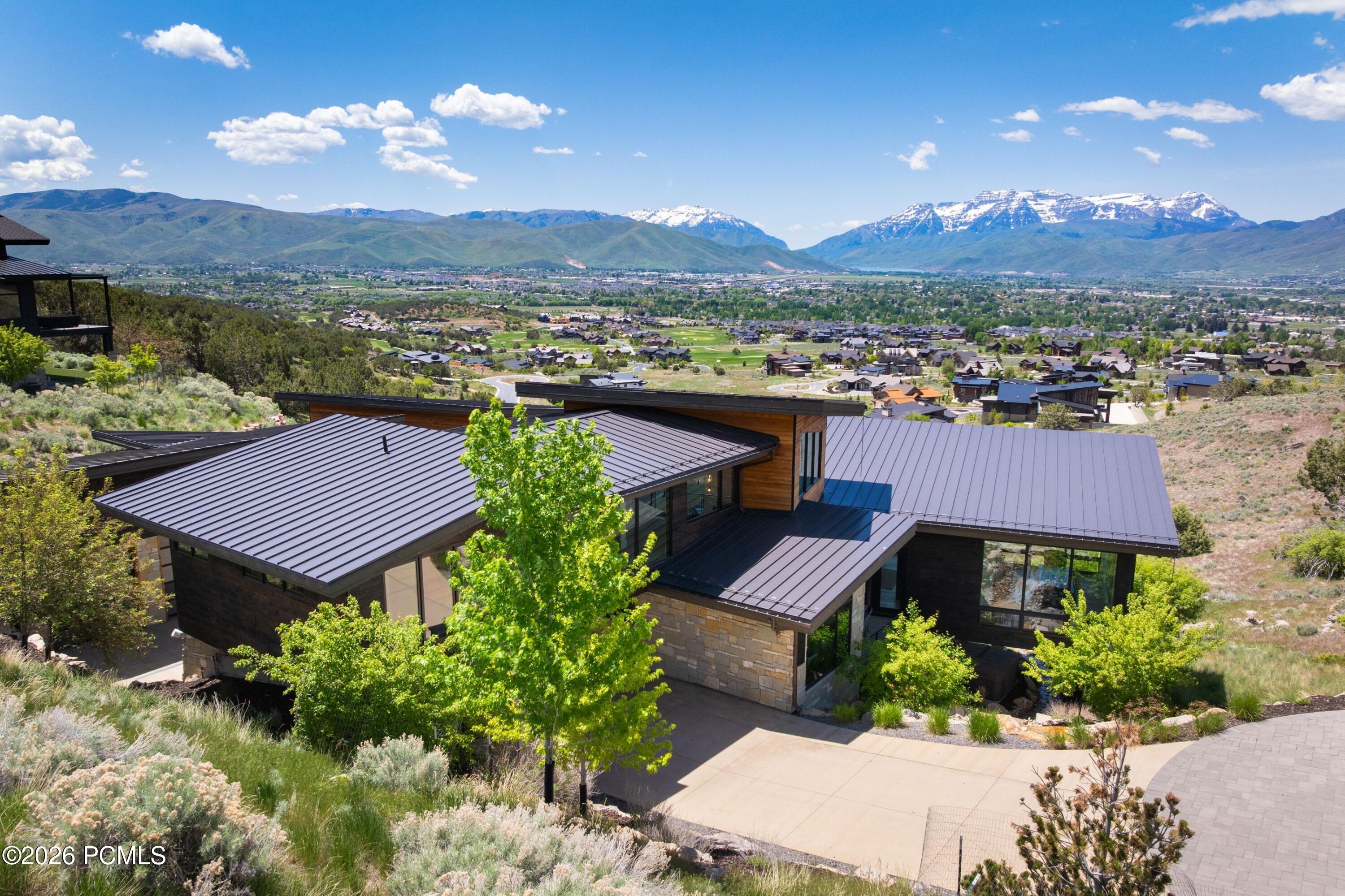 1373 N Explorer Peak Drive