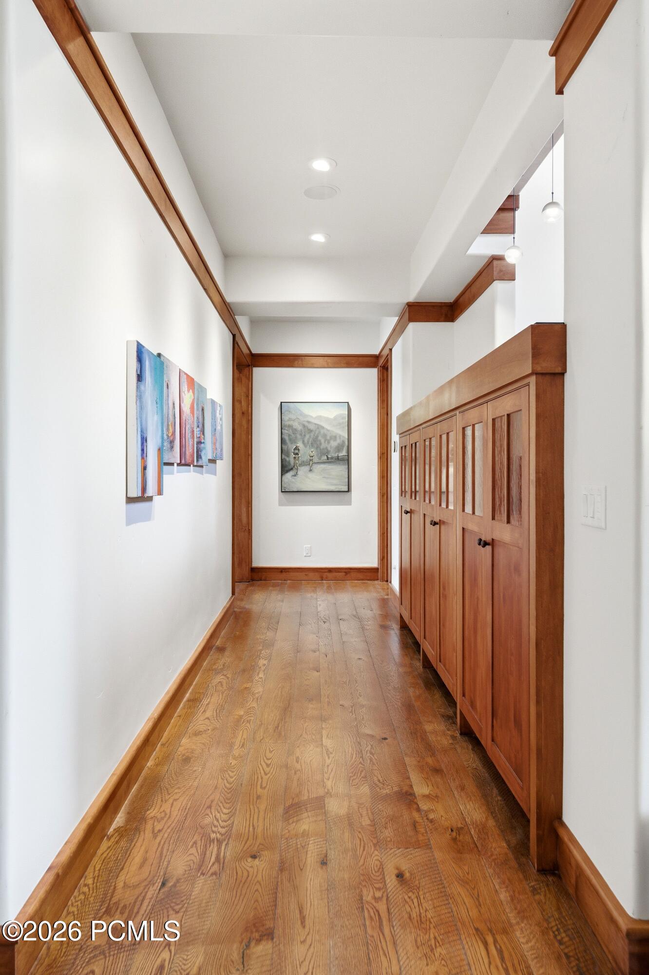 1042 W Quarry Mountain Lane