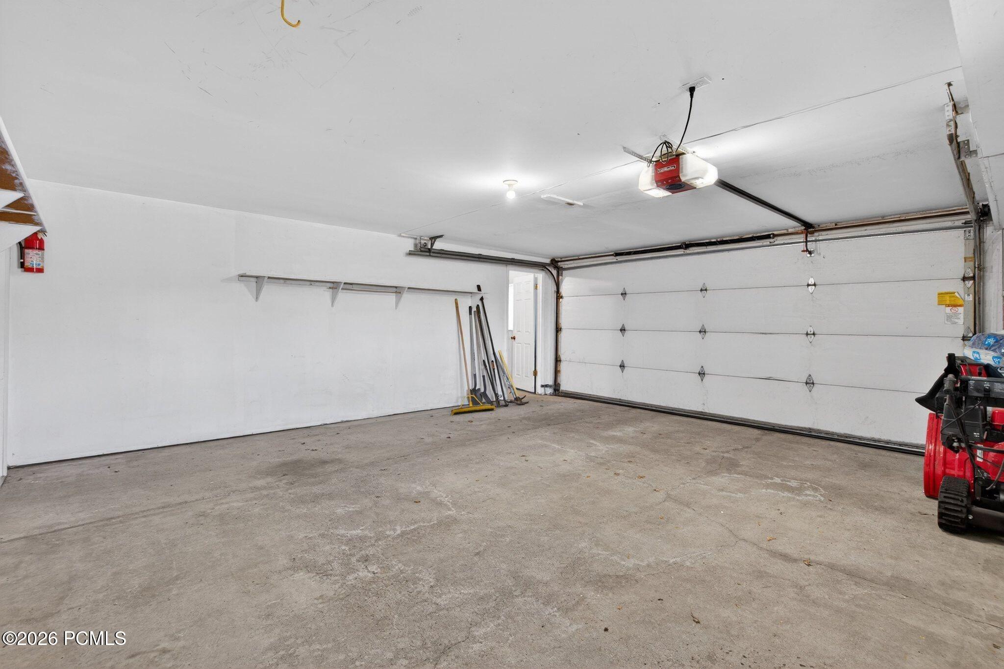 380 Luzern Road