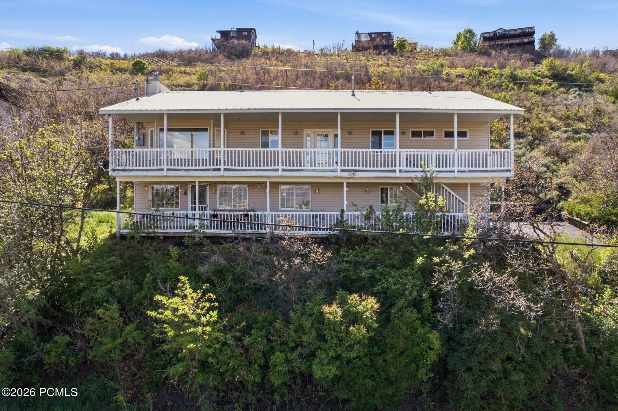 380 Luzern Road