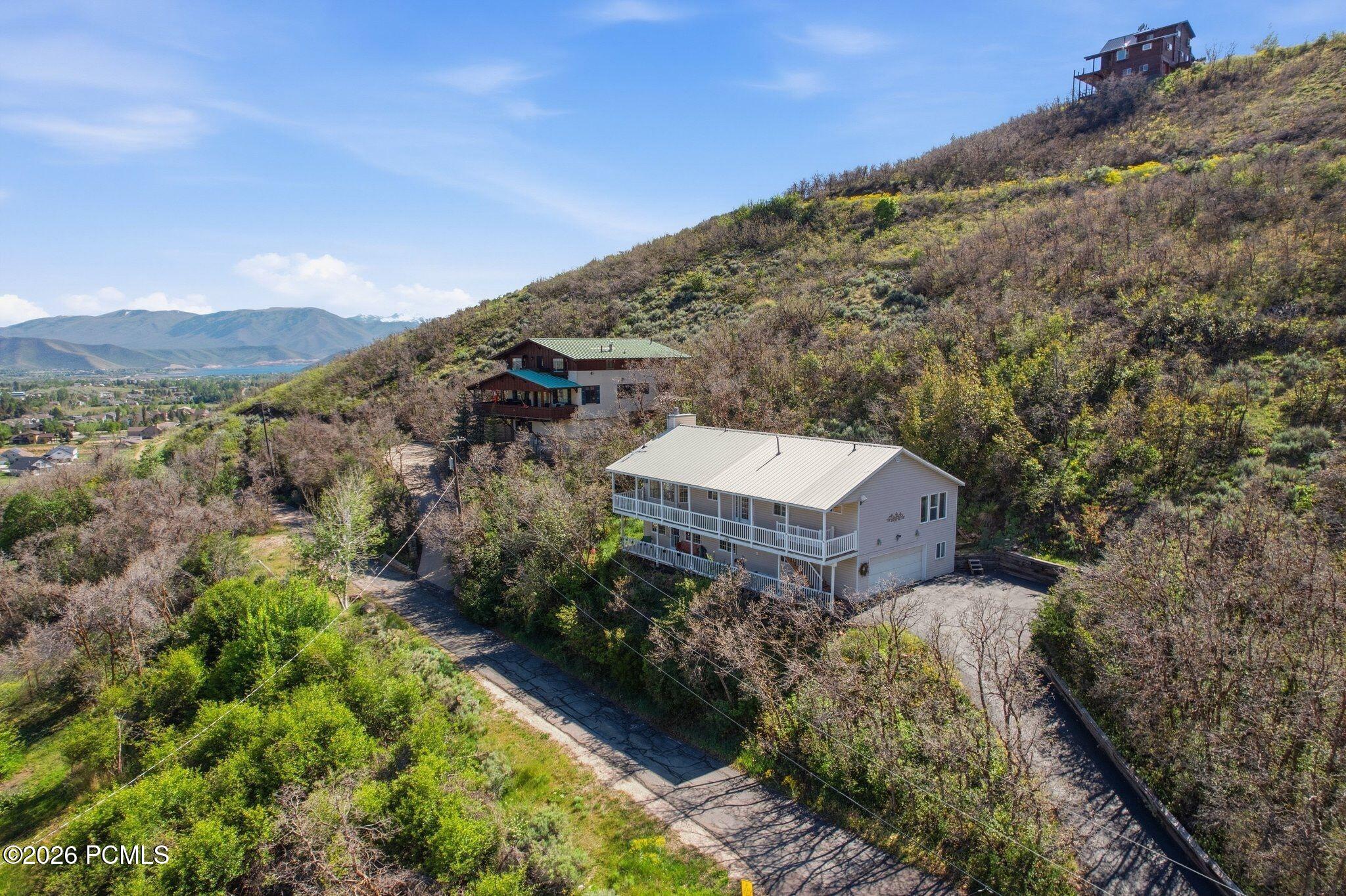 380 Luzern Road
