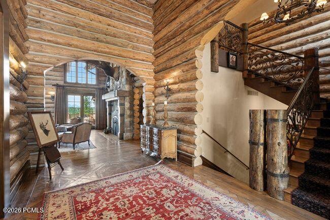 1943 N Wolf Creek Ranch Road