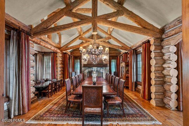 1943 N Wolf Creek Ranch Road