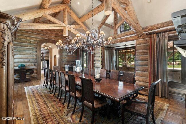 1943 N Wolf Creek Ranch Road
