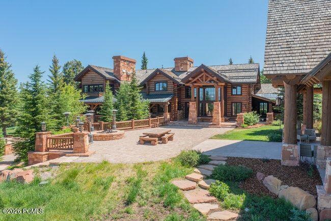 1943 N Wolf Creek Ranch Road
