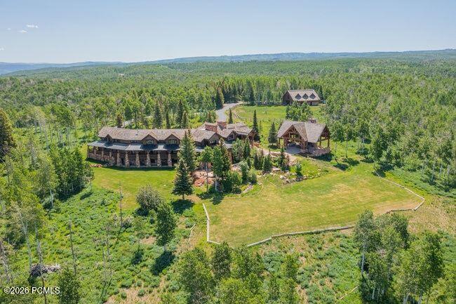 1943 N Wolf Creek Ranch Road