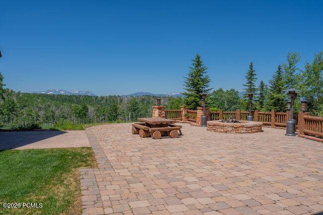 1943 N Wolf Creek Ranch Road