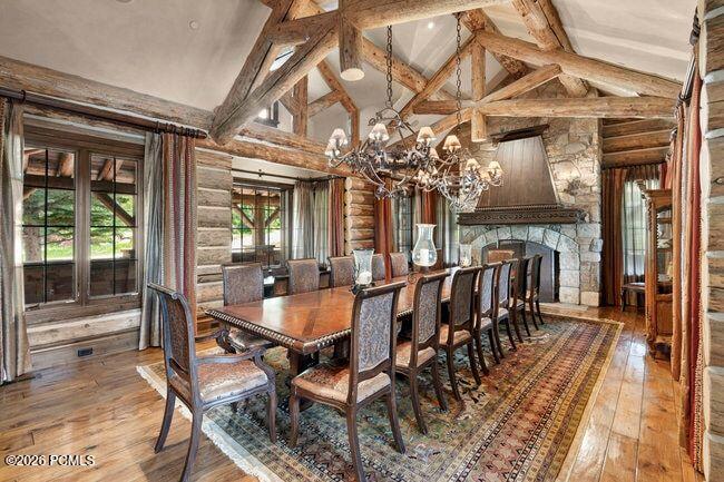 1943 N Wolf Creek Ranch Road