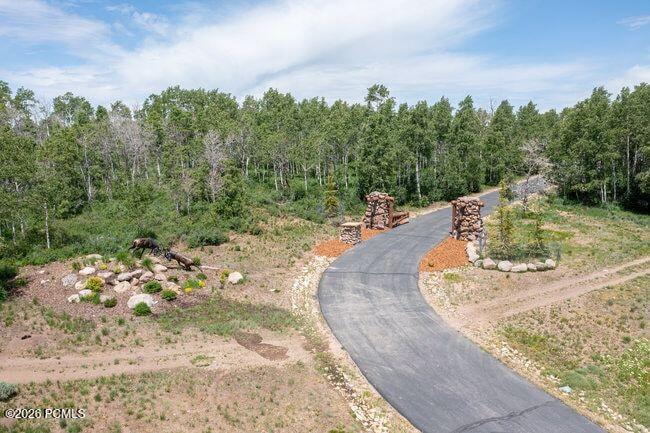 1943 N Wolf Creek Ranch Road