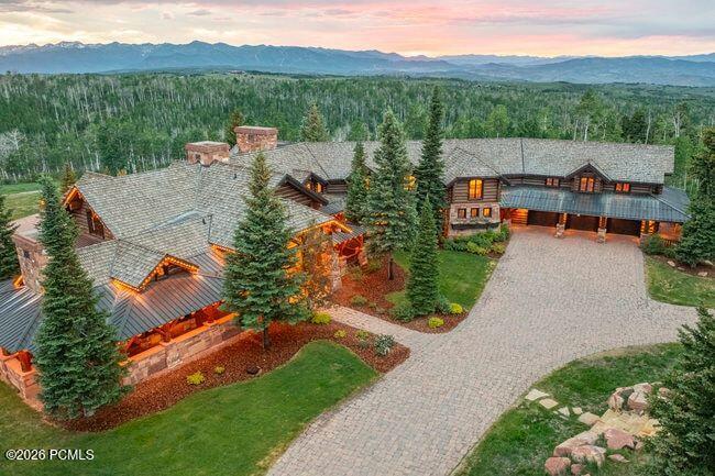 1943 N Wolf Creek Ranch Road