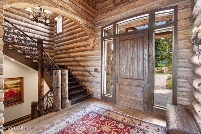 1943 N Wolf Creek Ranch Road