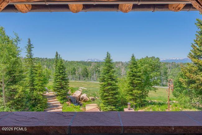 1943 N Wolf Creek Ranch Road