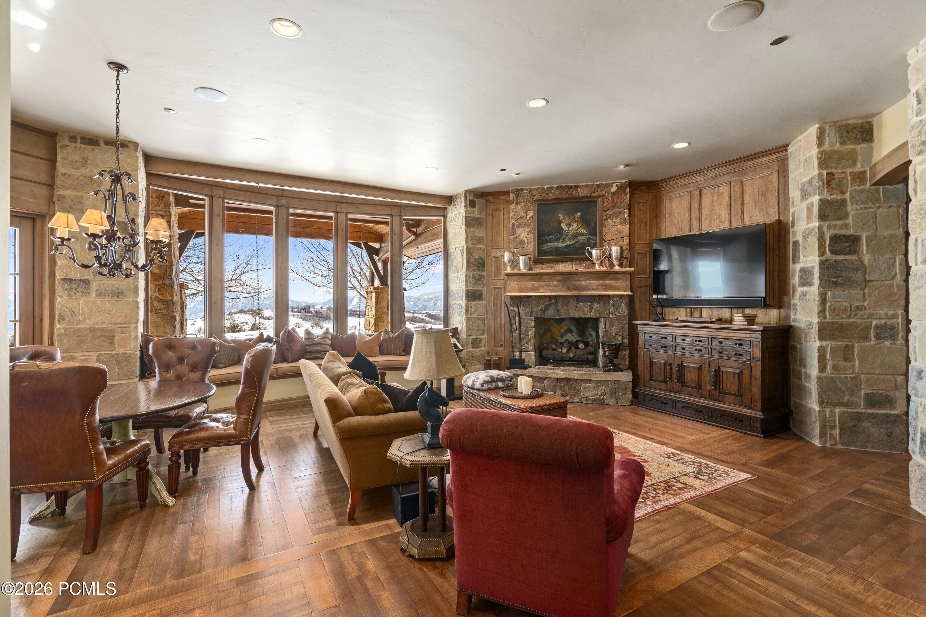 8144 E Forest Creek Road