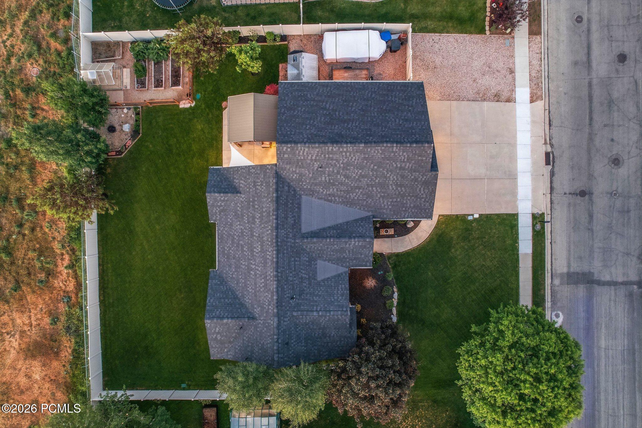 593 E 200 South