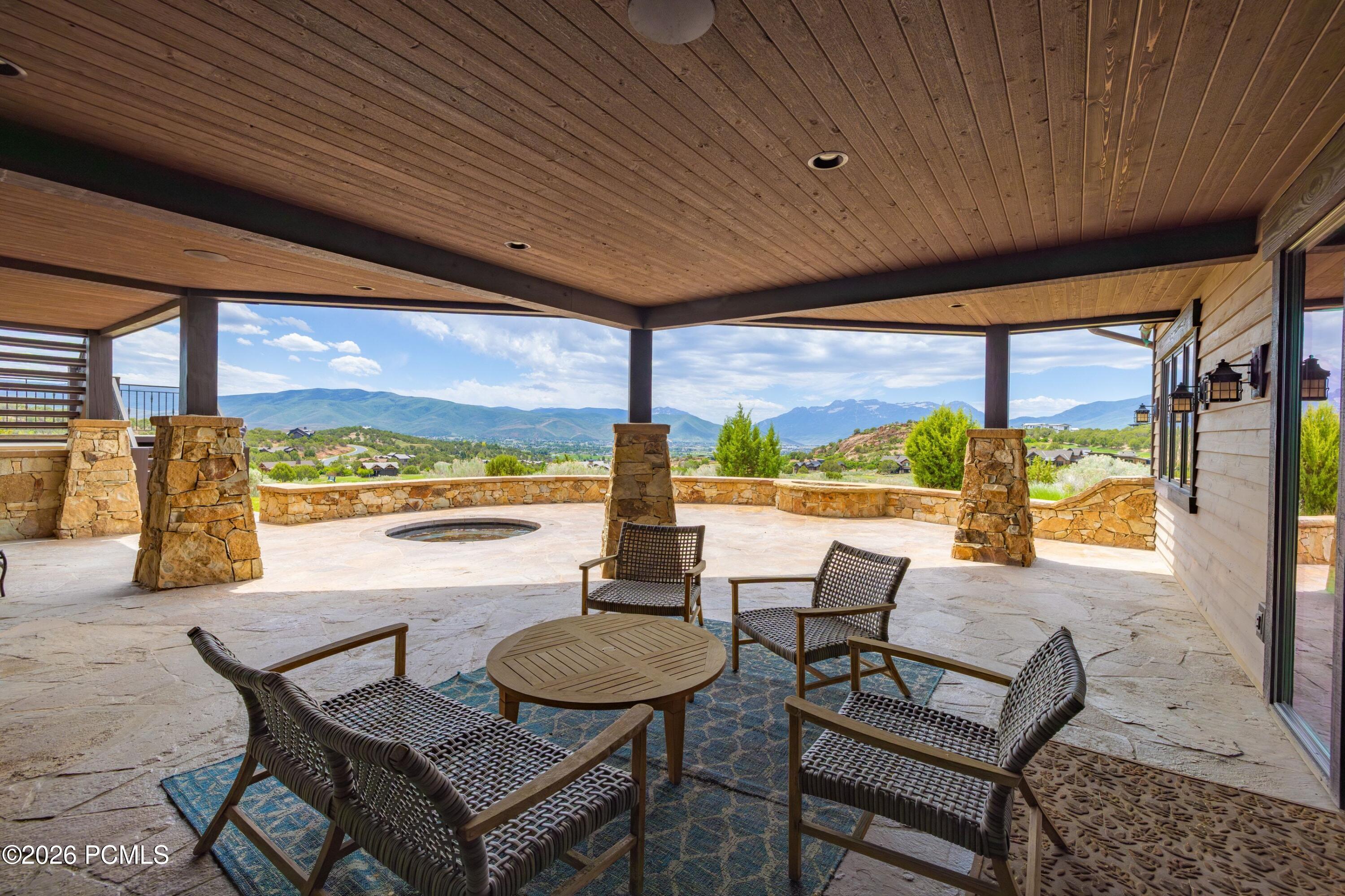 2910 E Brown Duck Mtn Circle