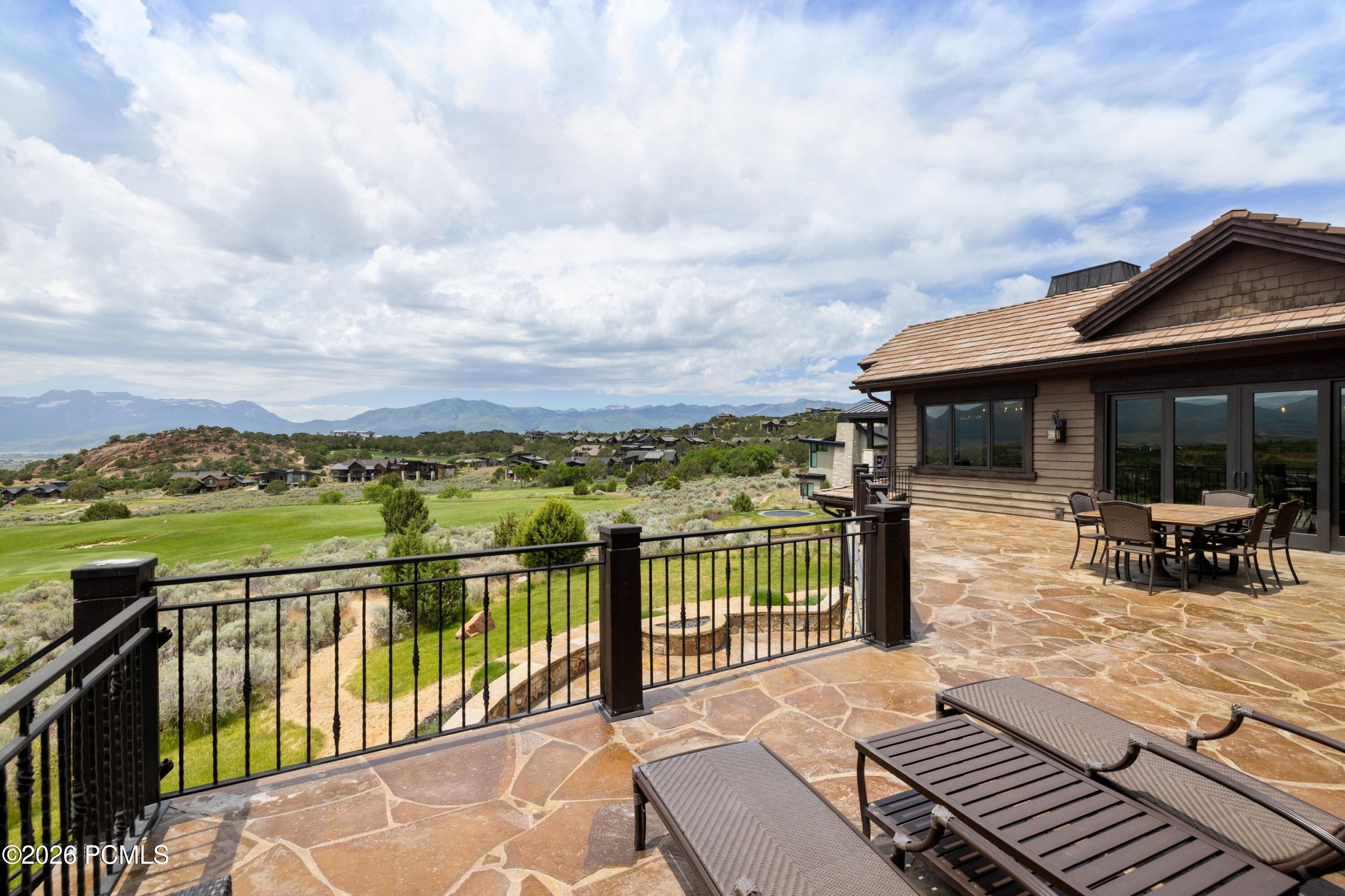 2910 E Brown Duck Mtn Circle