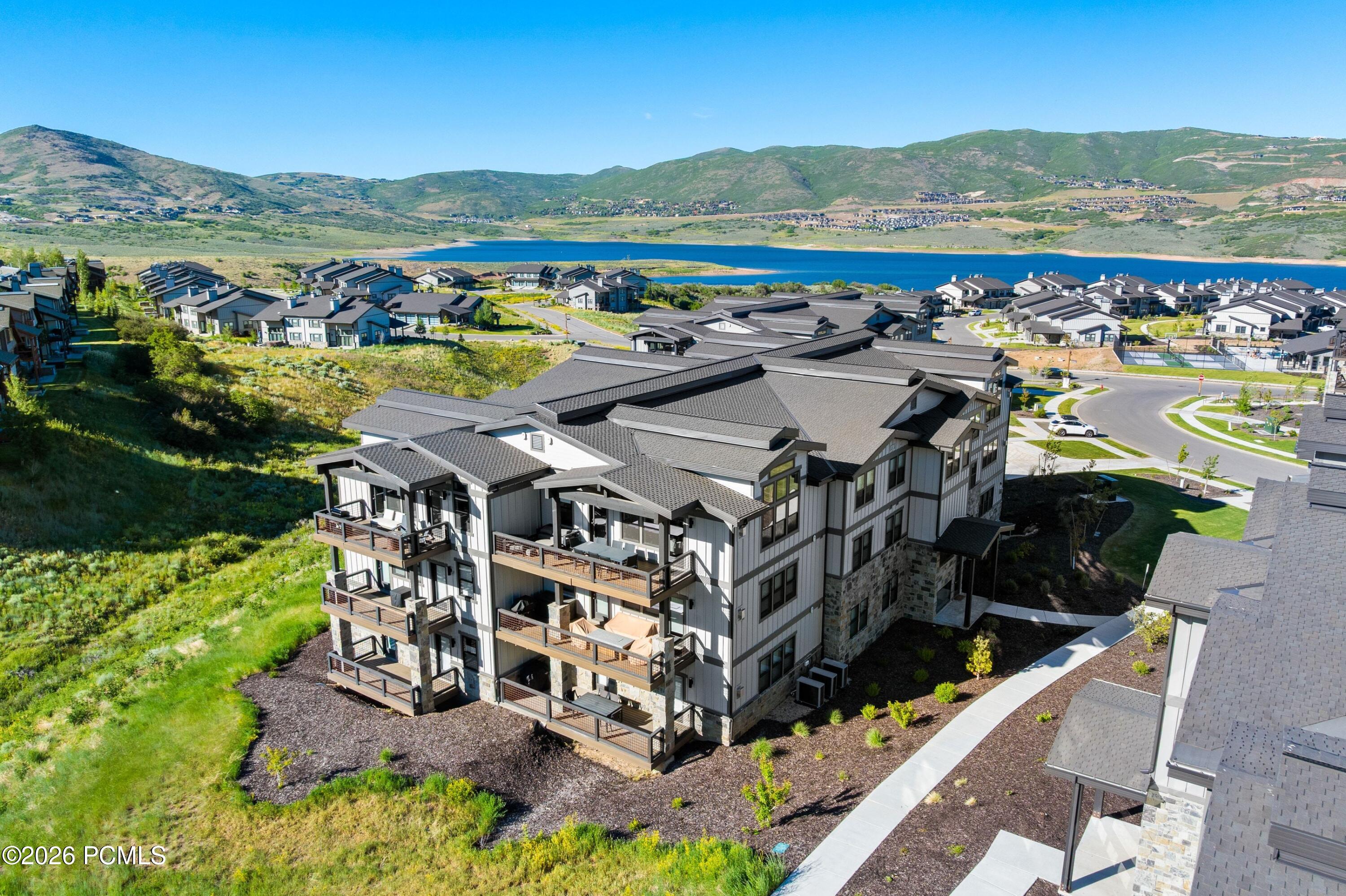 1134 W Helling Cir 302