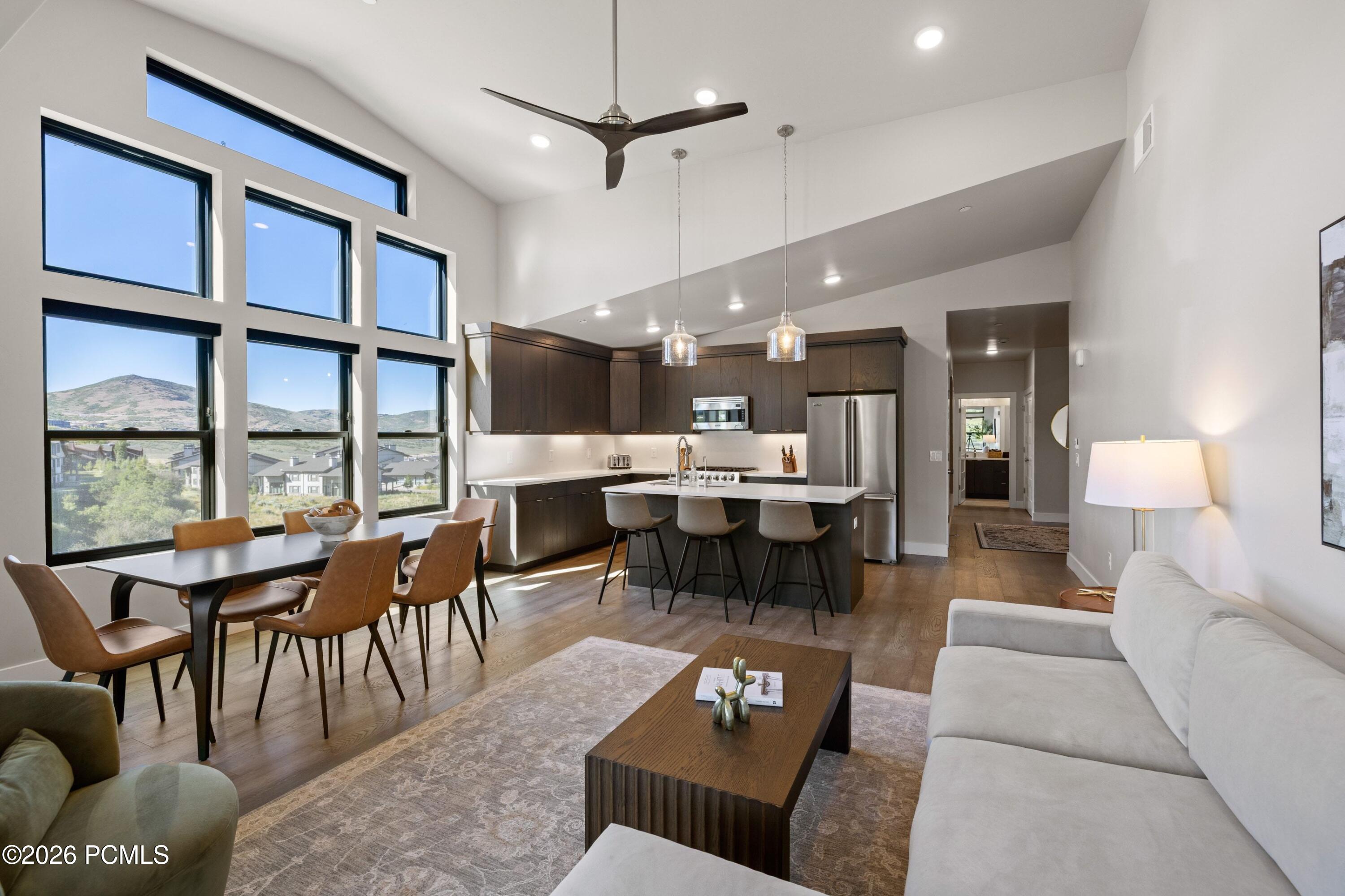 1134 W Helling Cir 302