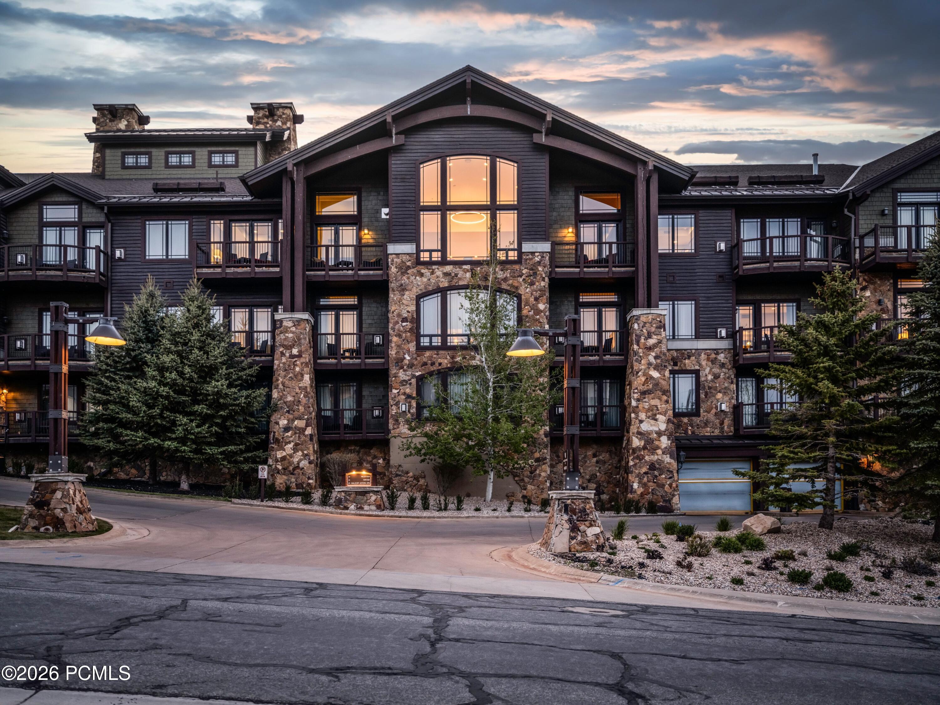 2100 Frostwood Boulevard 6138
