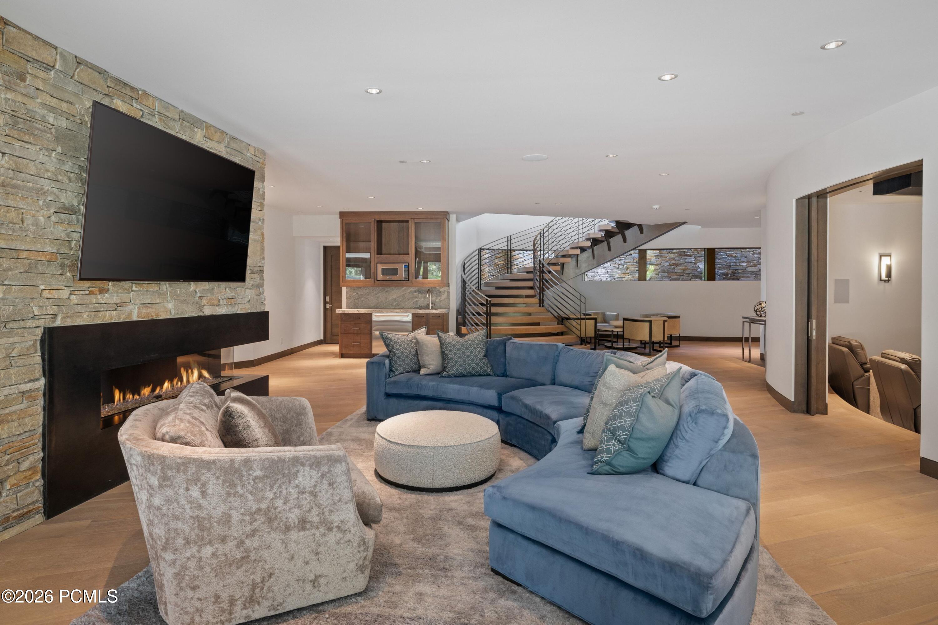 217 White Pine Canyon Road