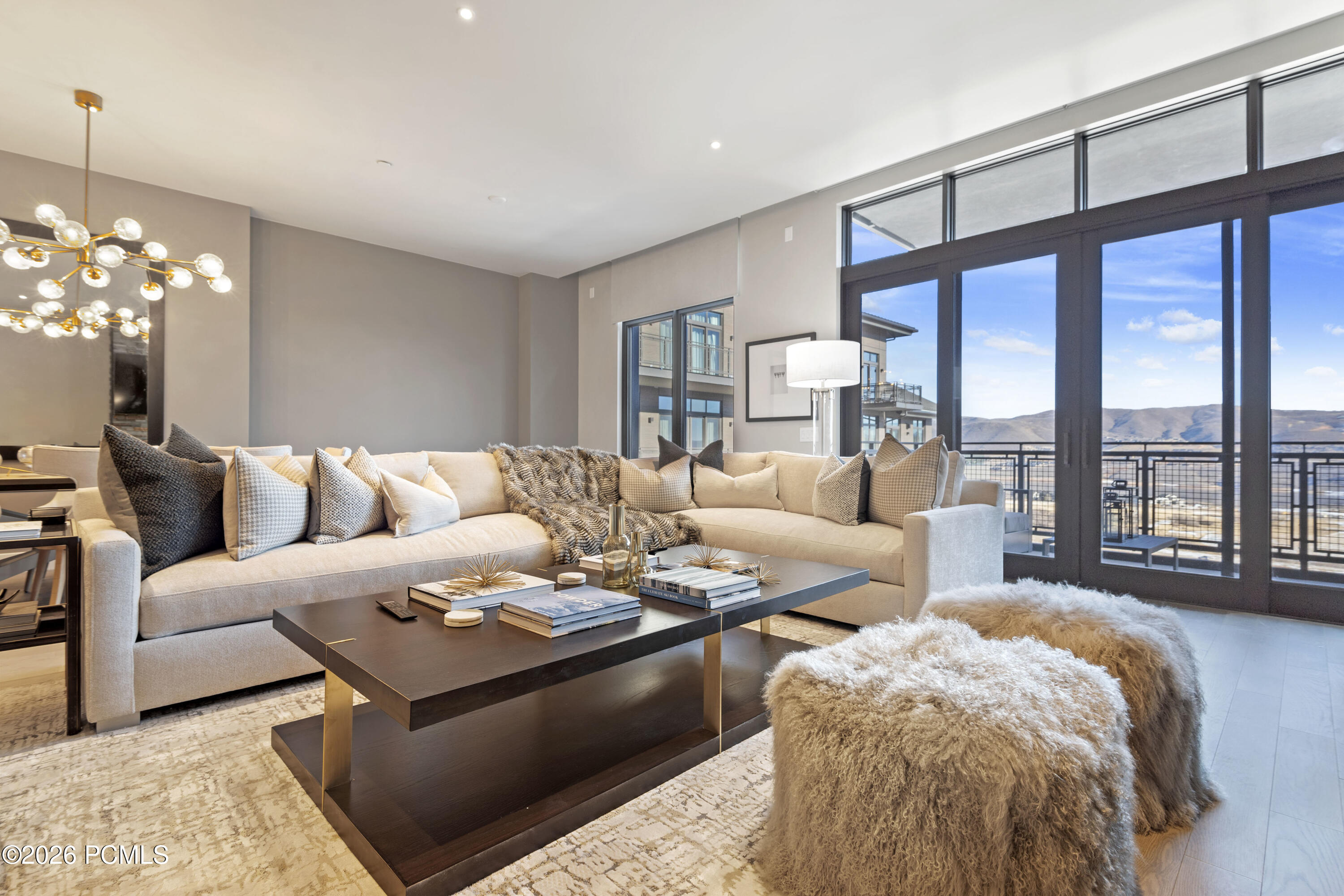 1702 W Glencoe Mountain Way 6038