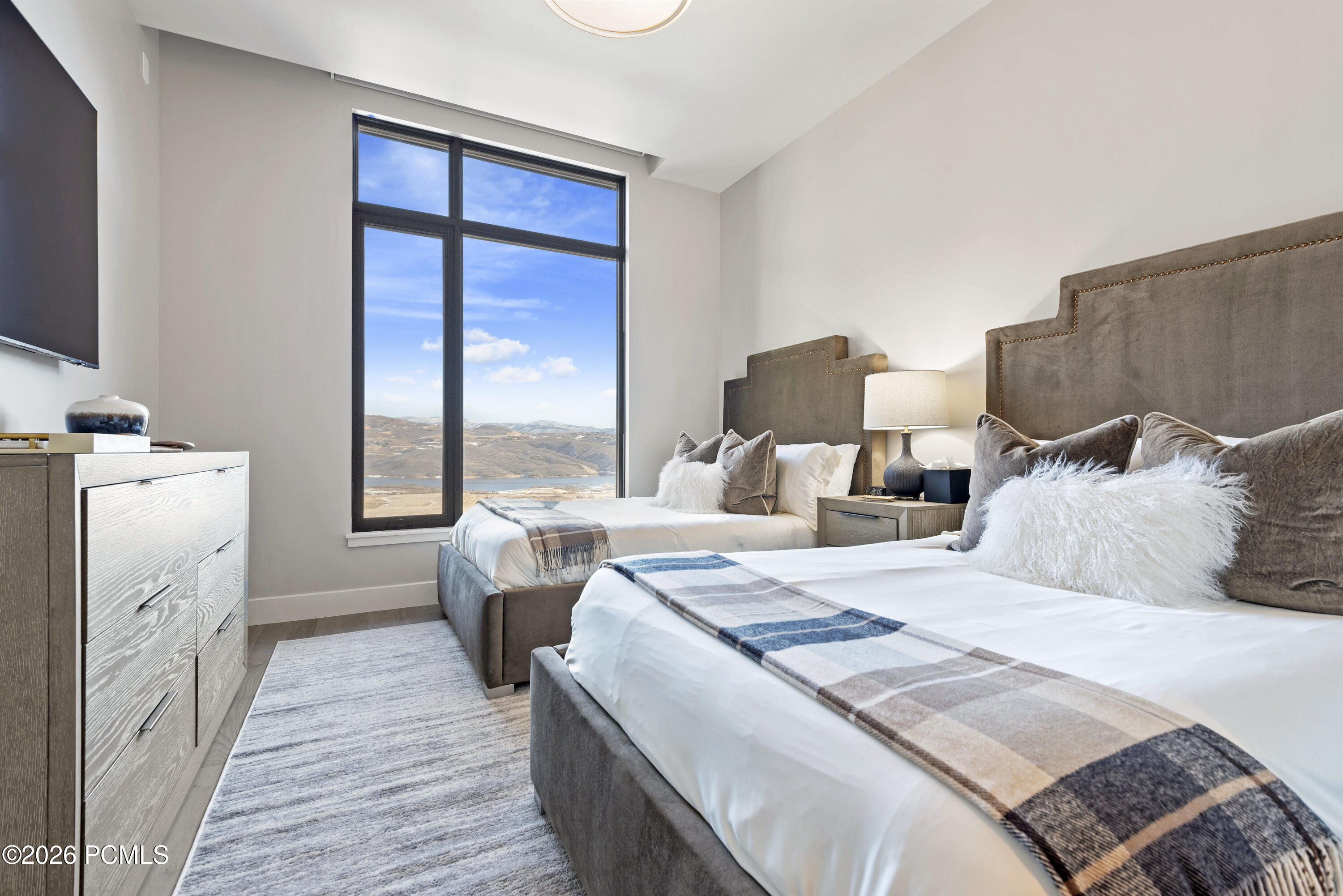 1702 W Glencoe Mountain Way 6038