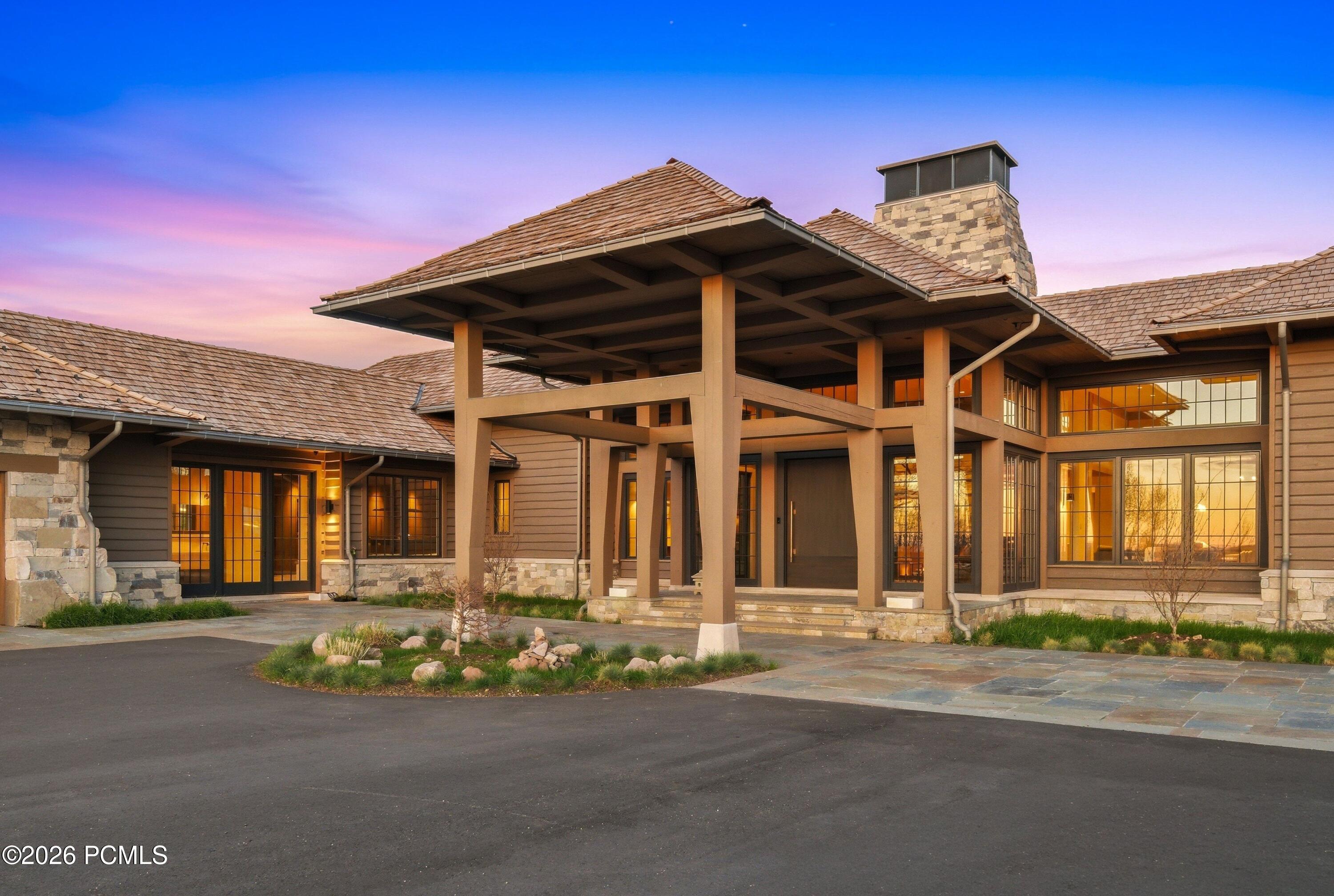 8313 E Forest Creek Road