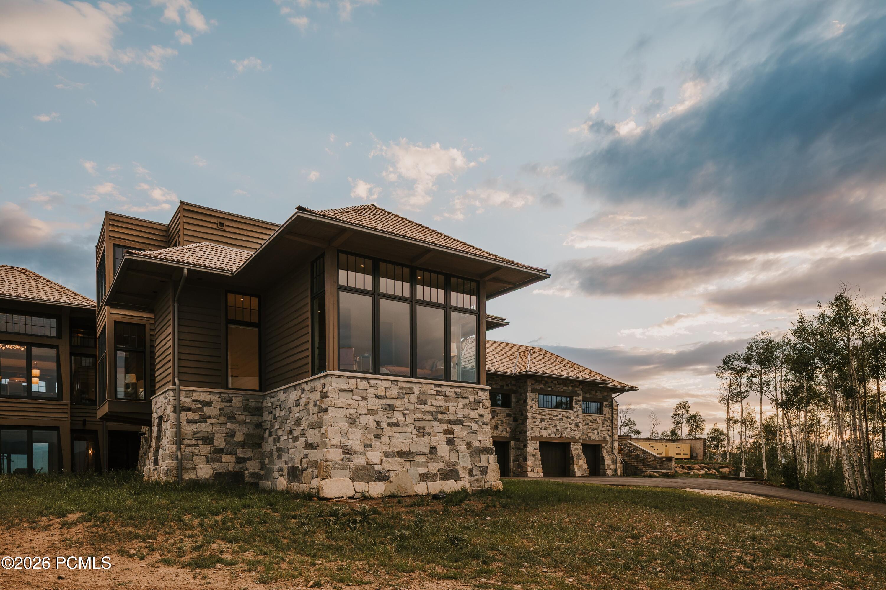 8313 E Forest Creek Road