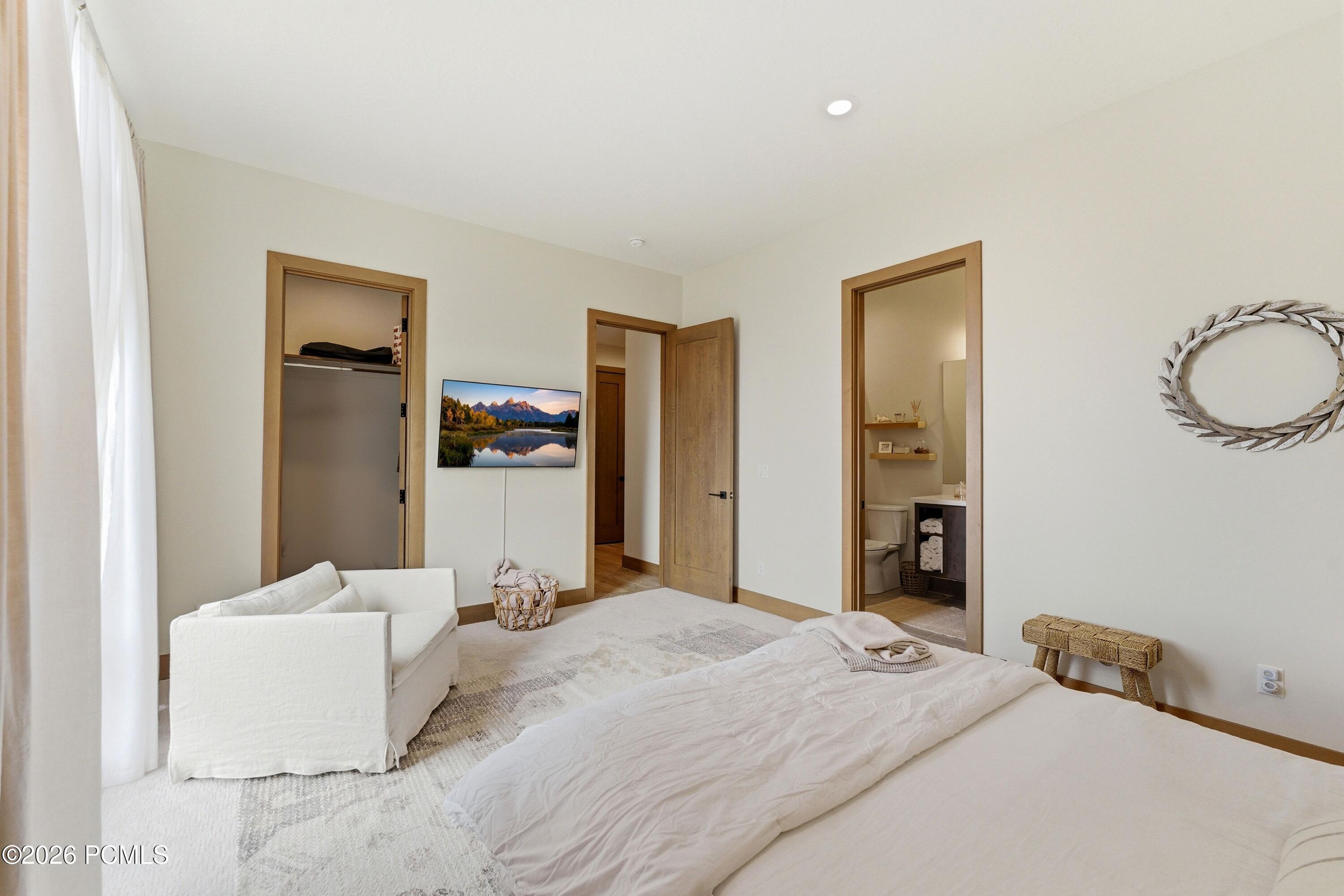 2365 E Golden Eagle, Lot 1 Circle