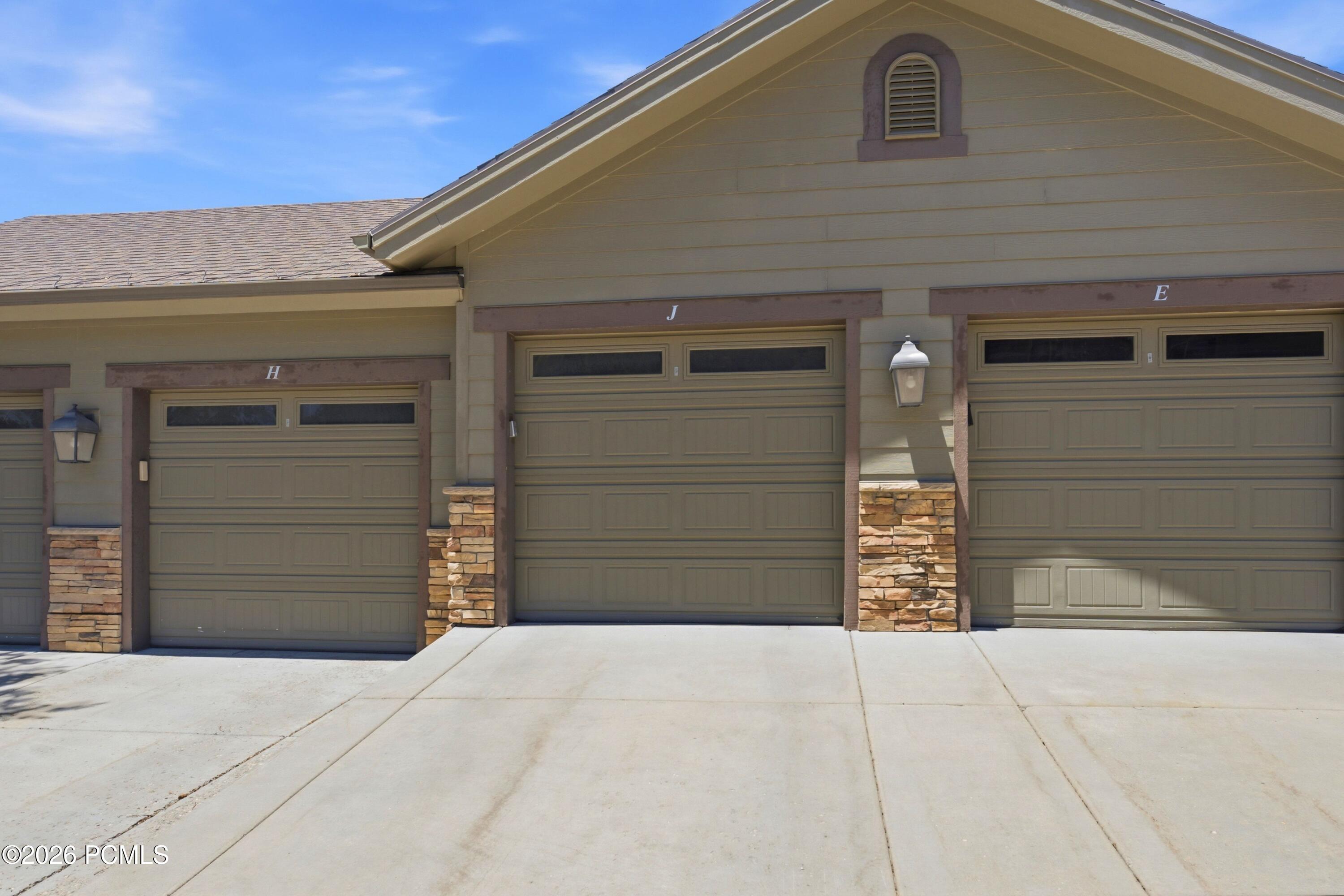 1291 W Black Rock Trail J