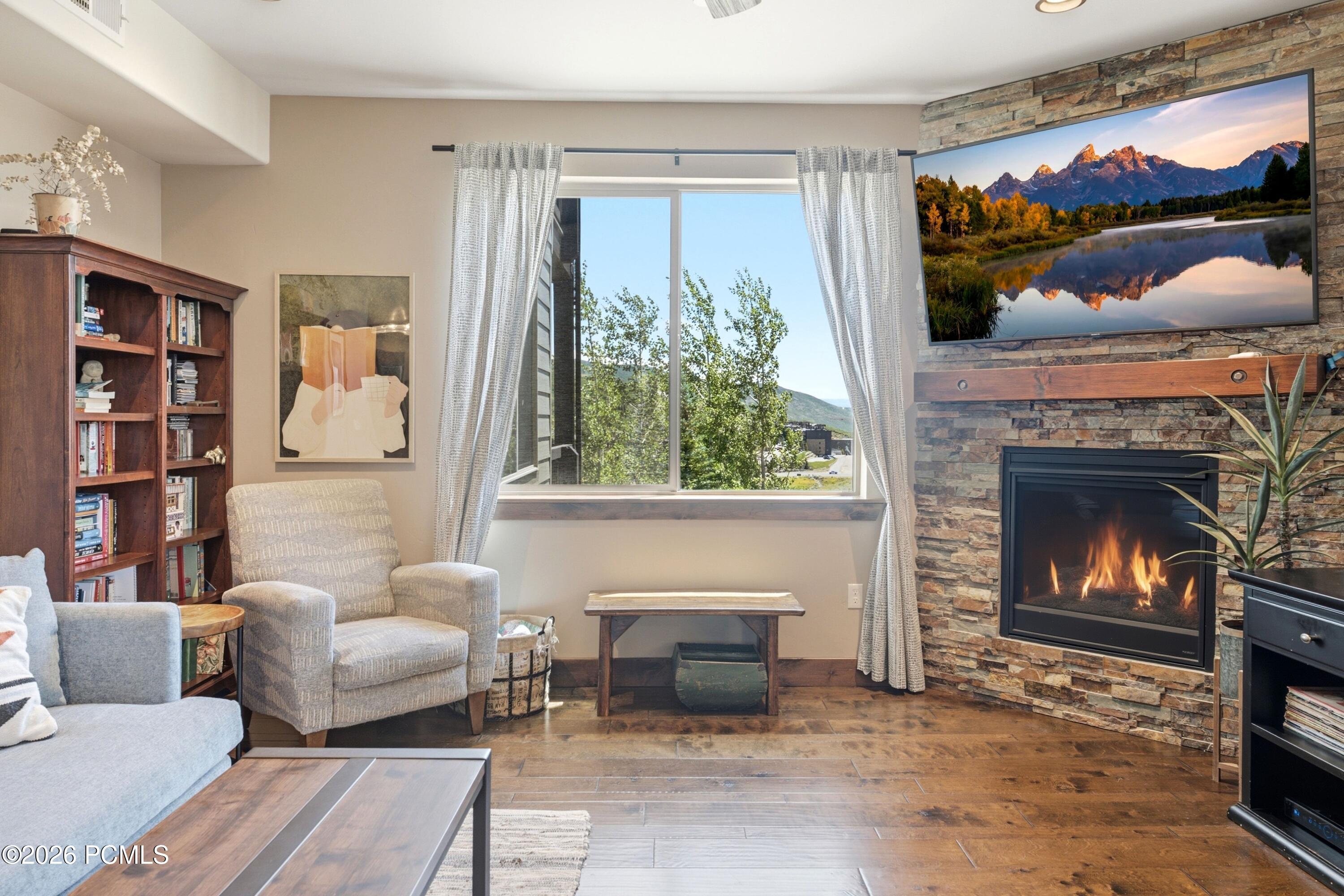 1291 W Black Rock Trail J