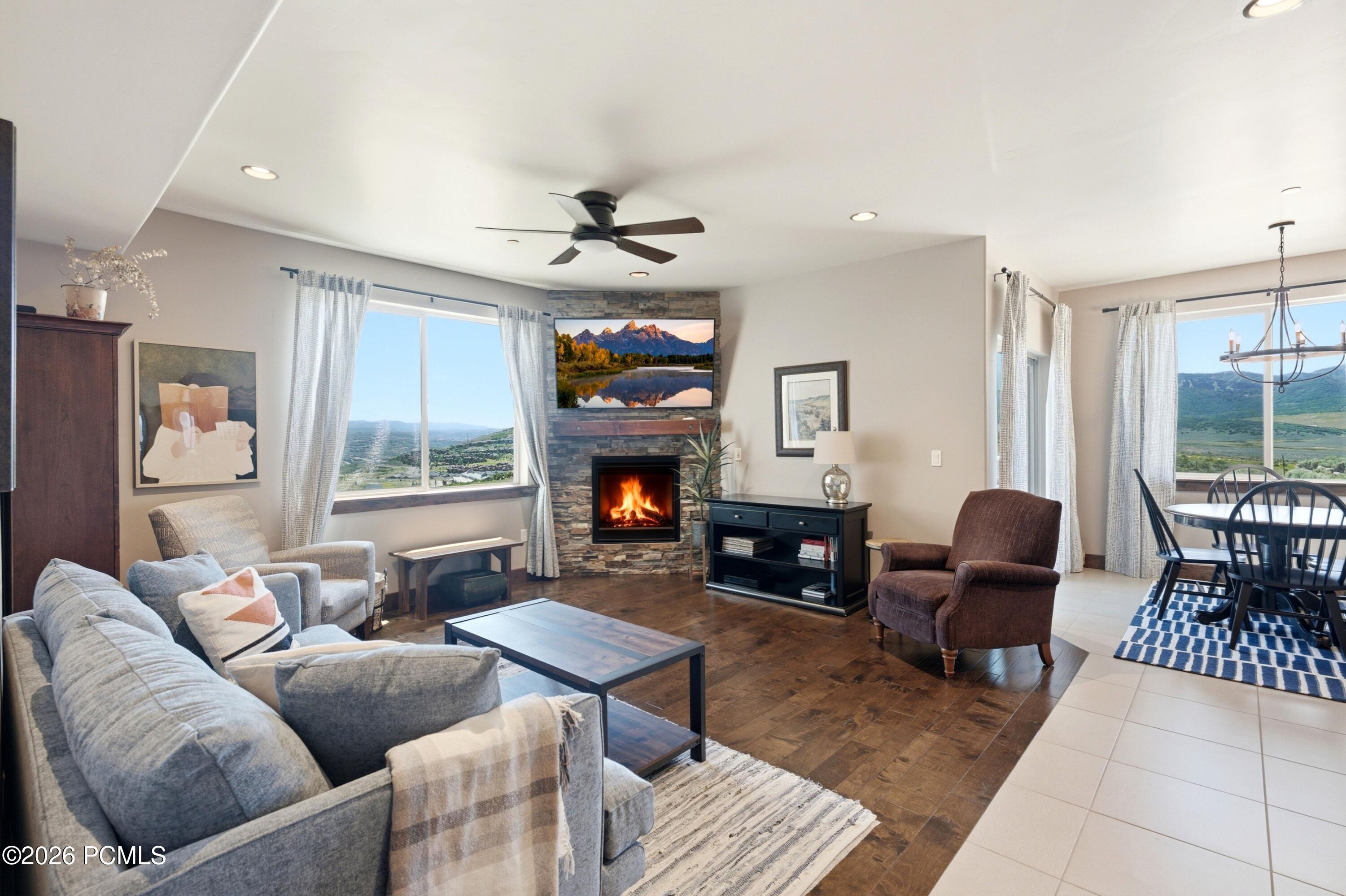 1291 W Black Rock Trail J