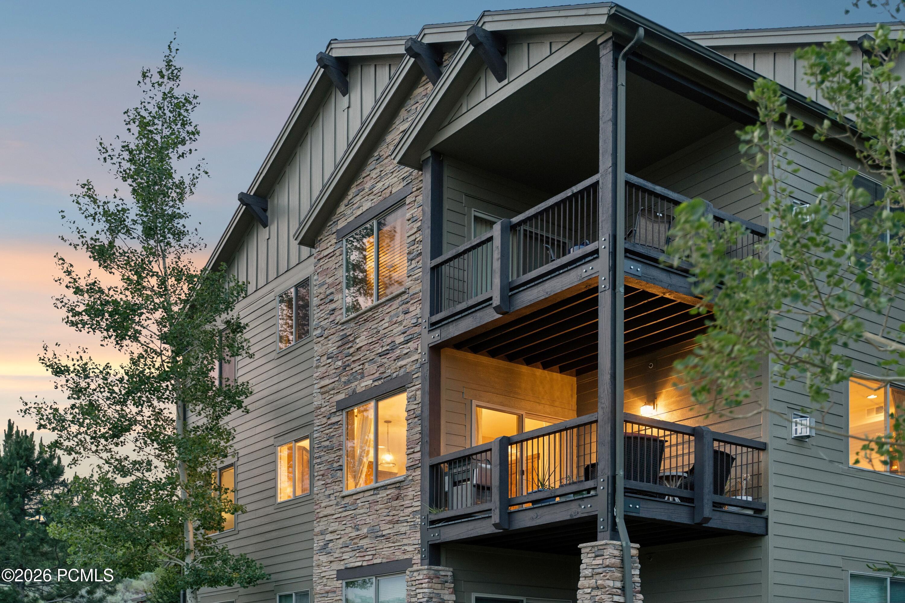 1291 W Black Rock Trail J